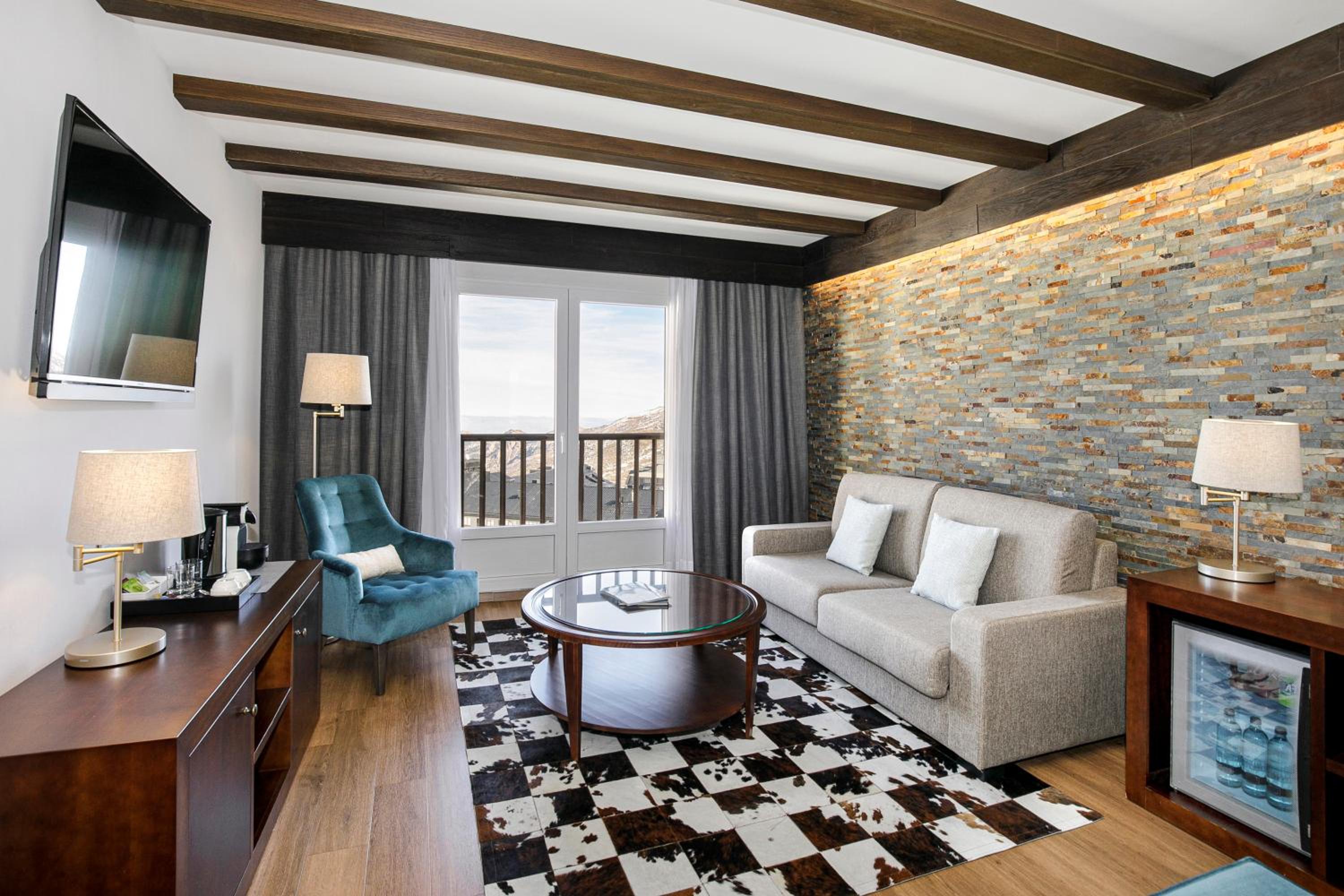 Suite Junior The Level
