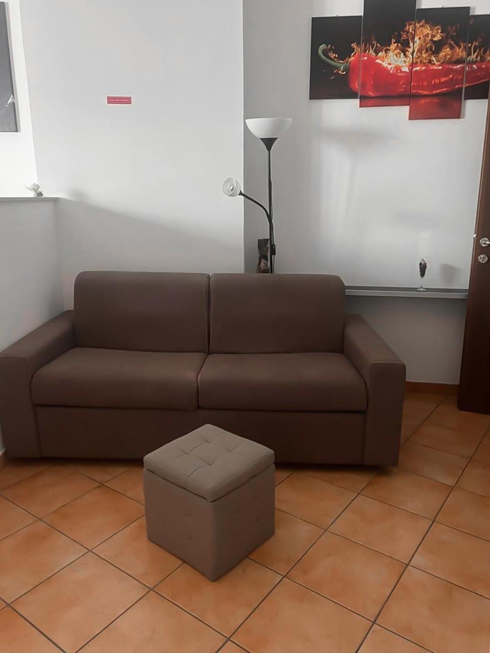 Queen Room with Garden View - Photo 9