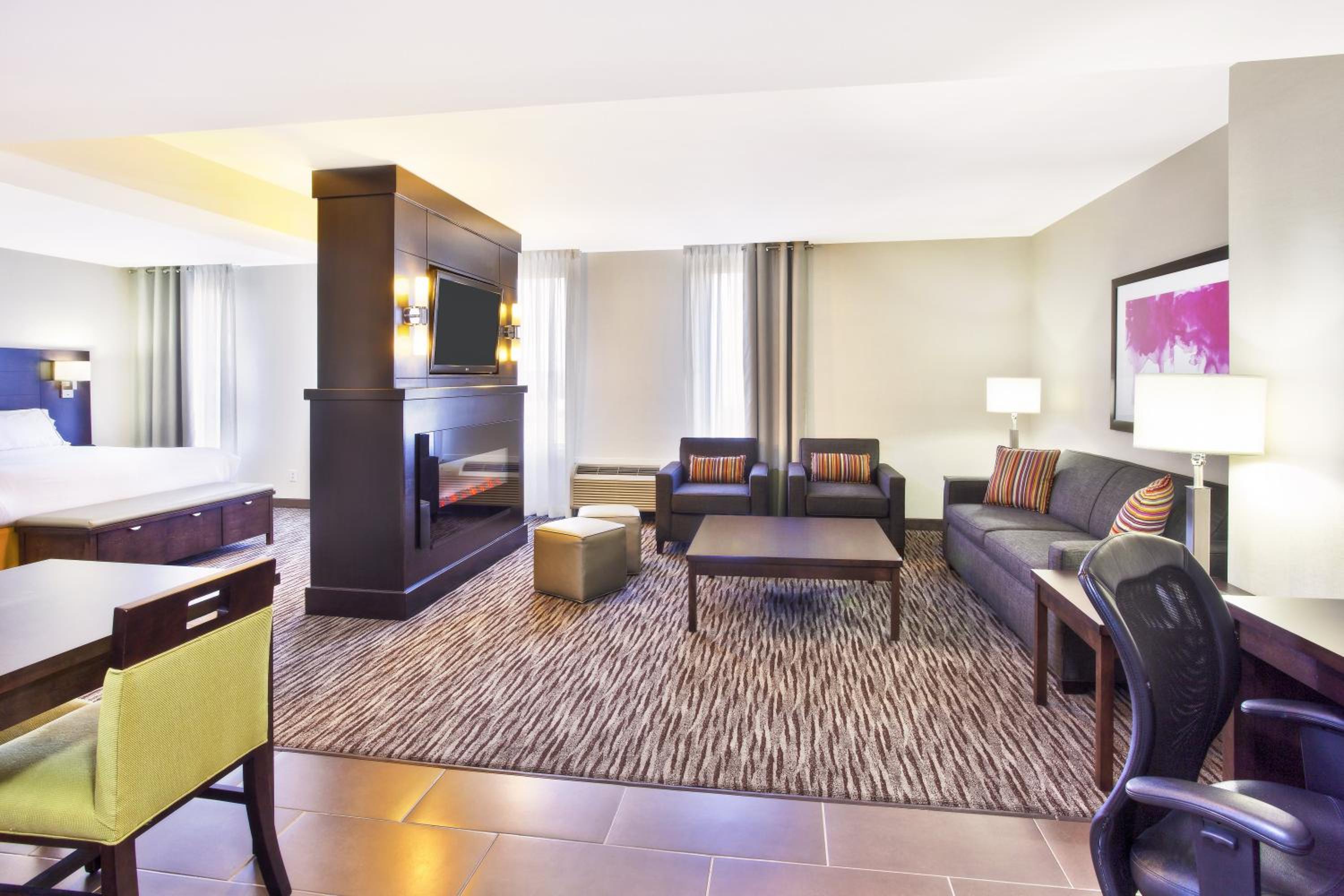 King Suite with Sofa Bed