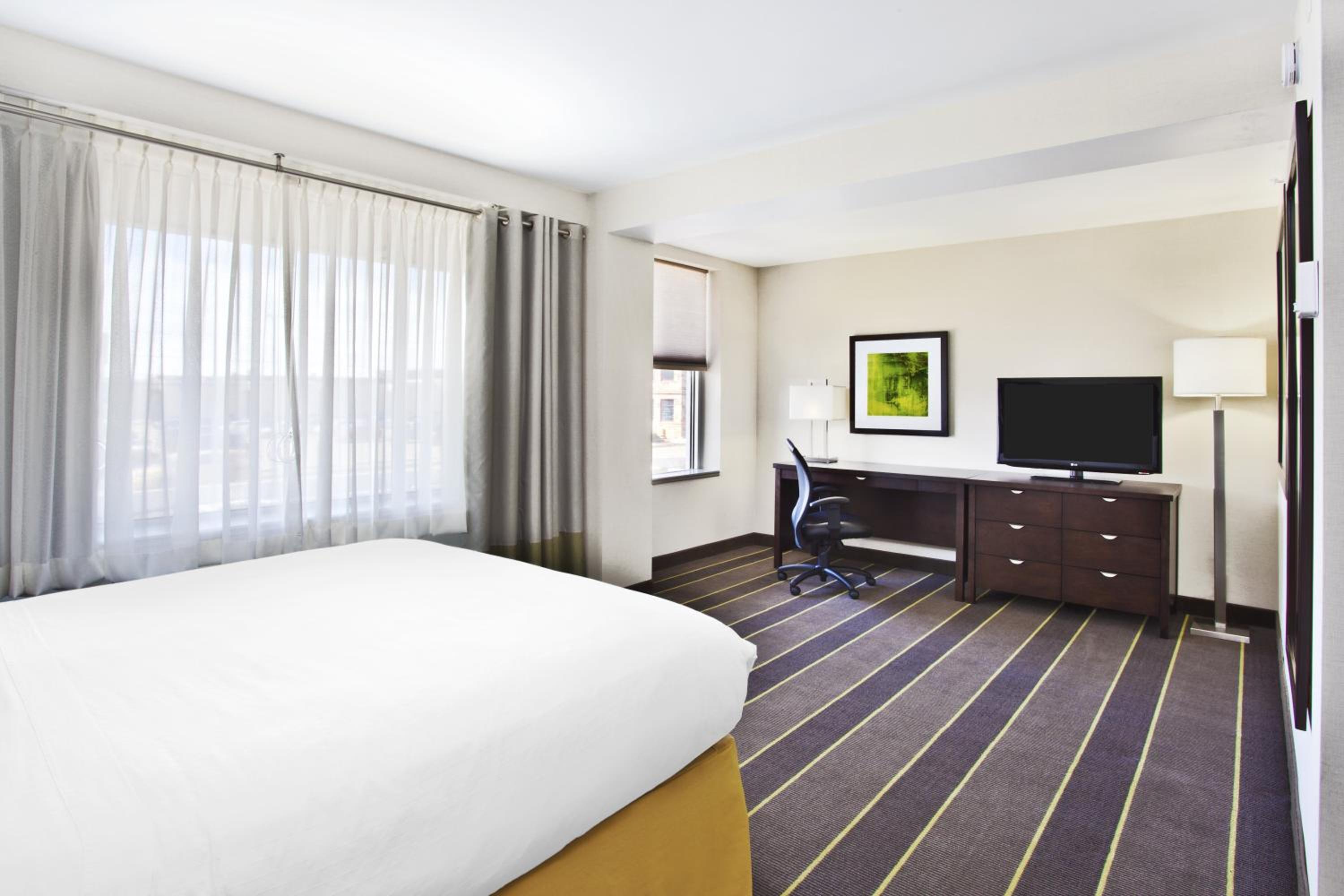 Double Room - Disability Access with Roll-in Shower