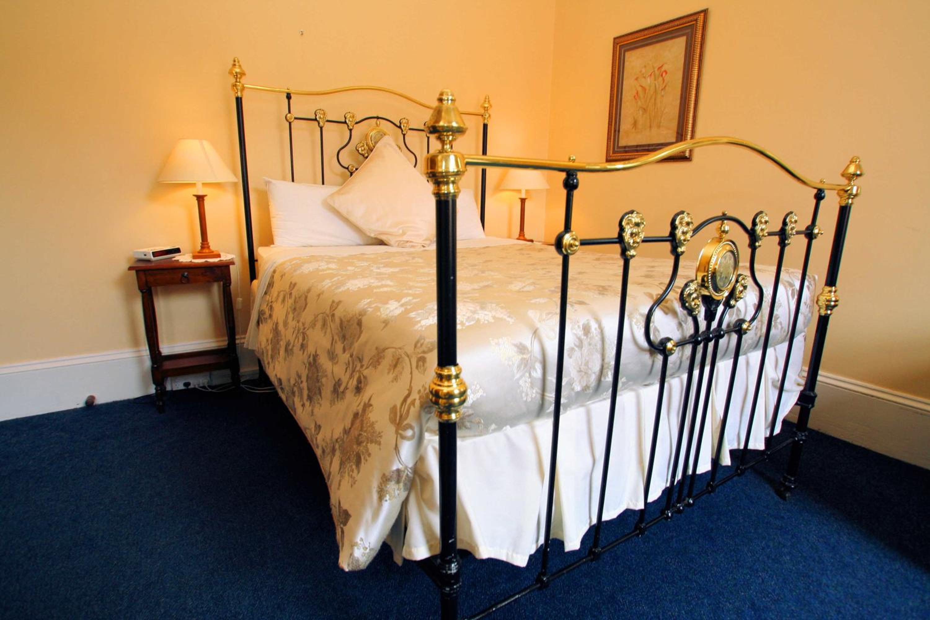 Standard Double Room - Photo 6