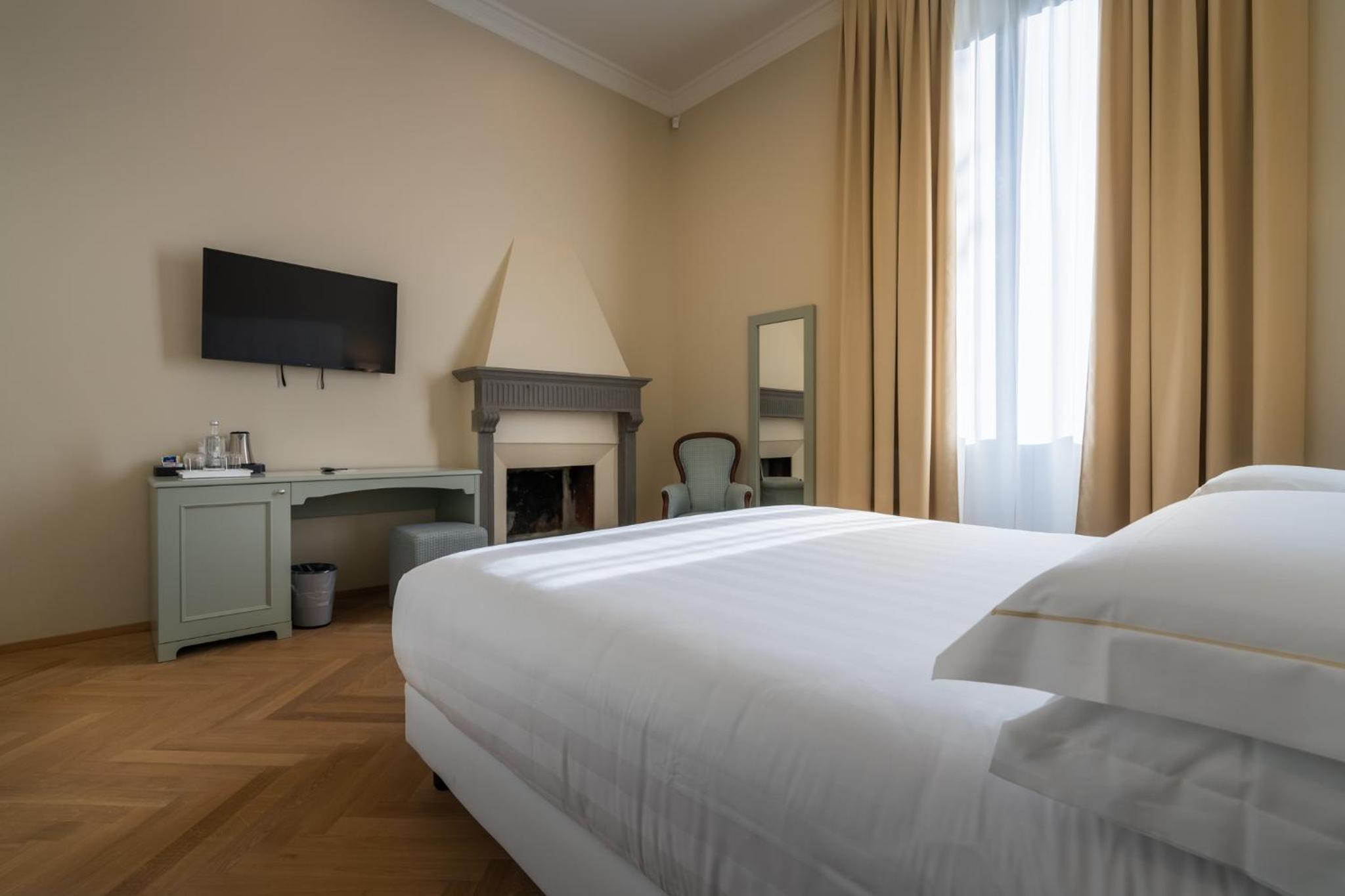 Superior Double or Twin Room with Garden View