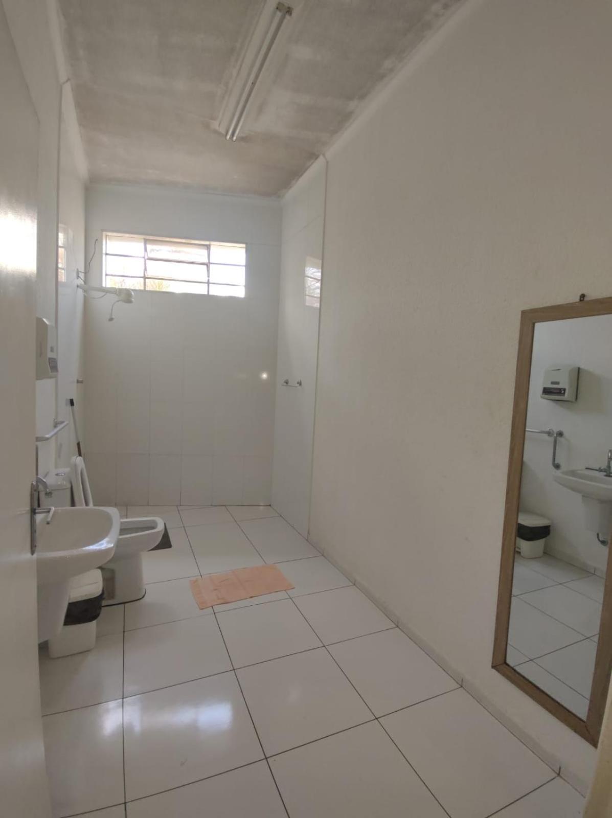 Standard Single Room with Shared Bathroom photo 2