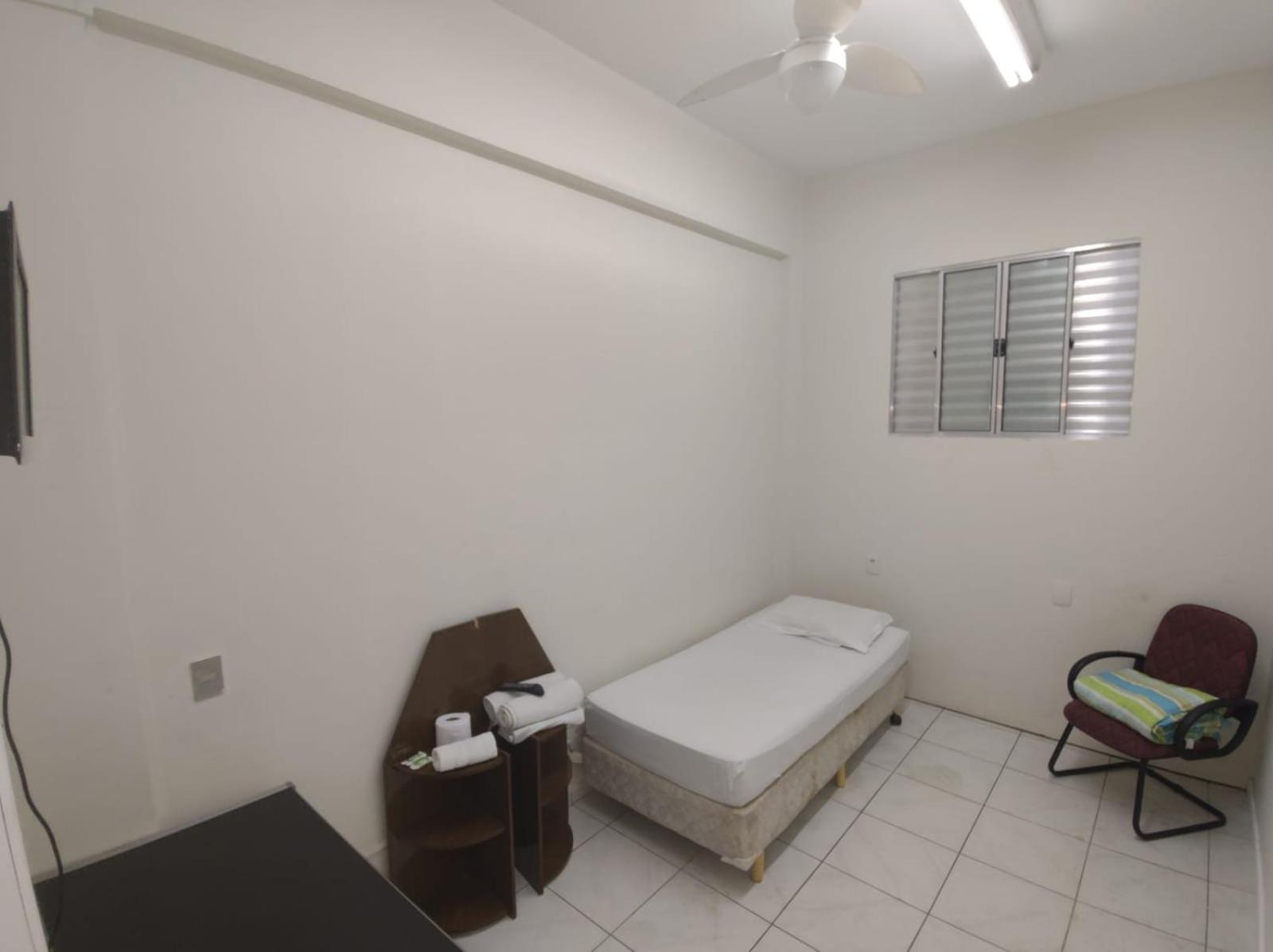 Standard Single Room with Shared Bathroom photo 1