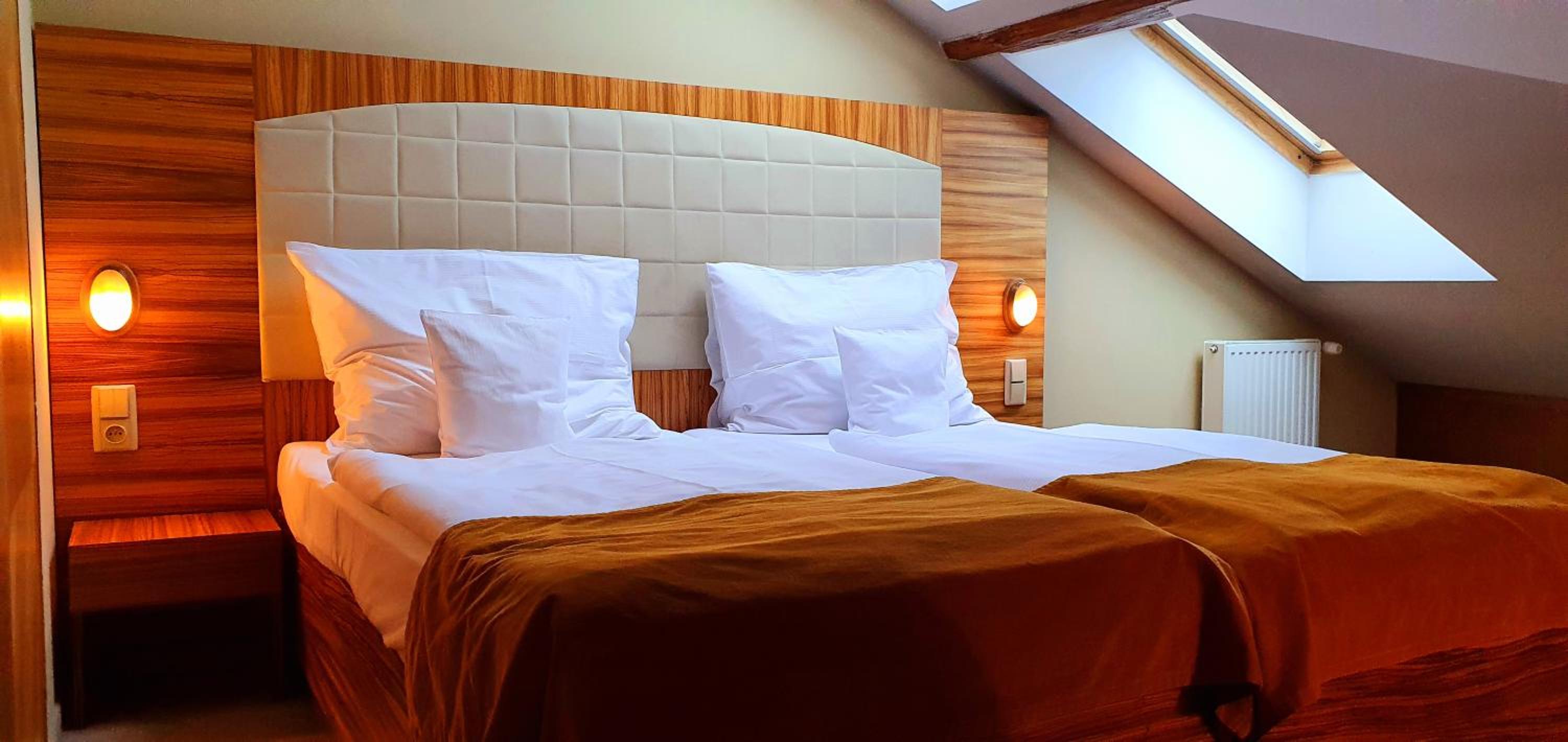 Double or Twin Room - Photo 1