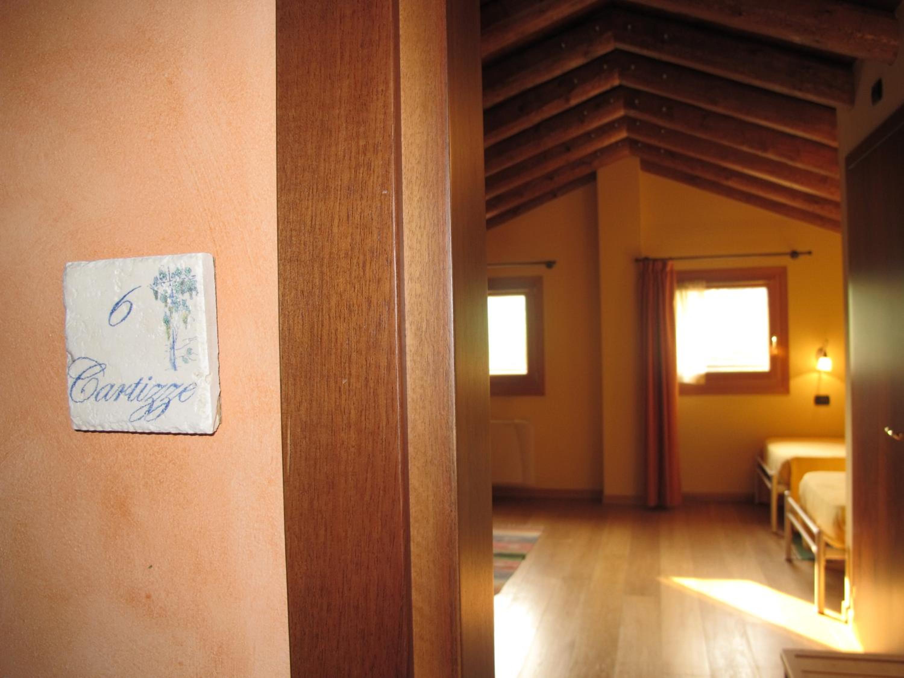 Quadruple Room - Photo 4