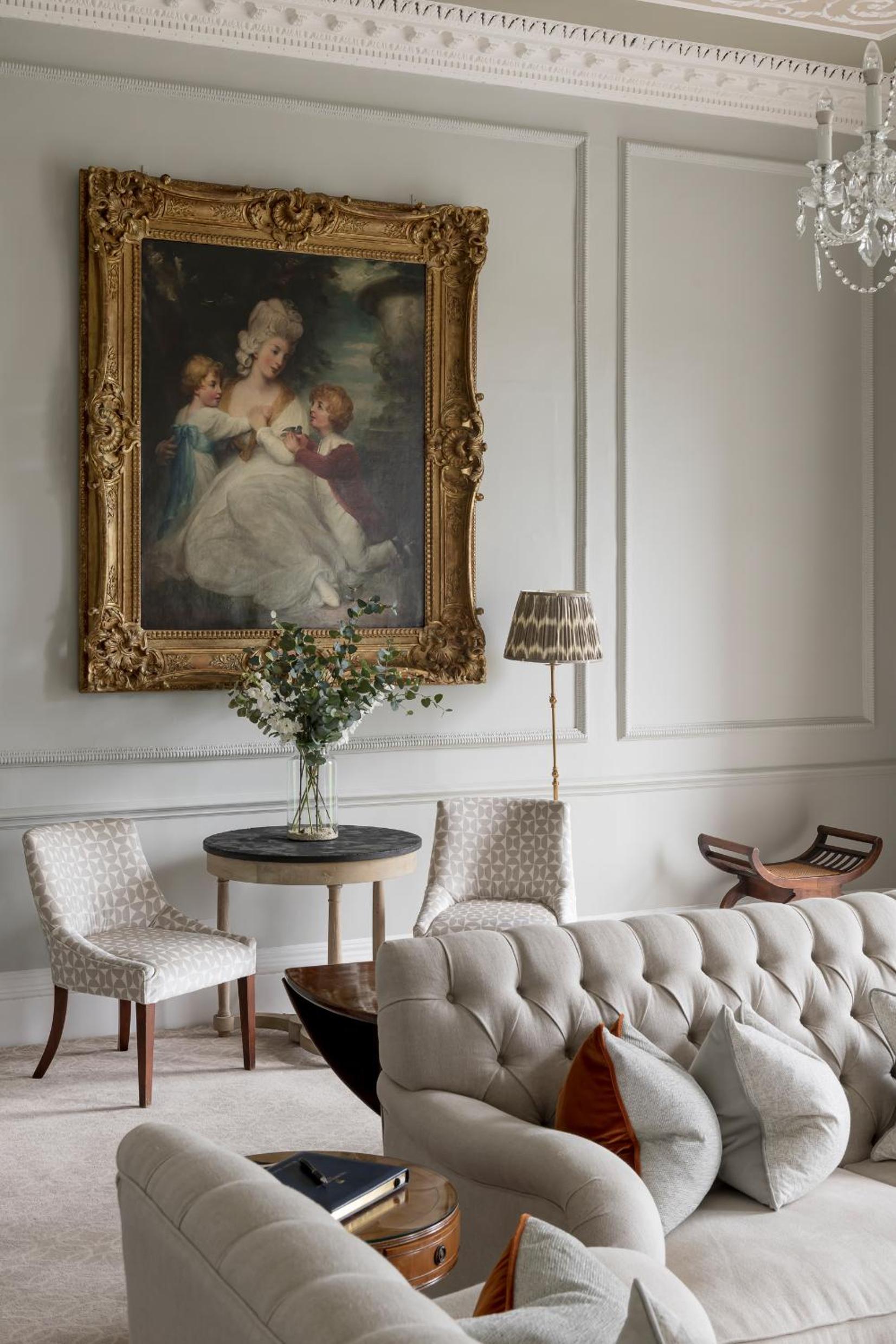 Luxury Suite - Photo 4