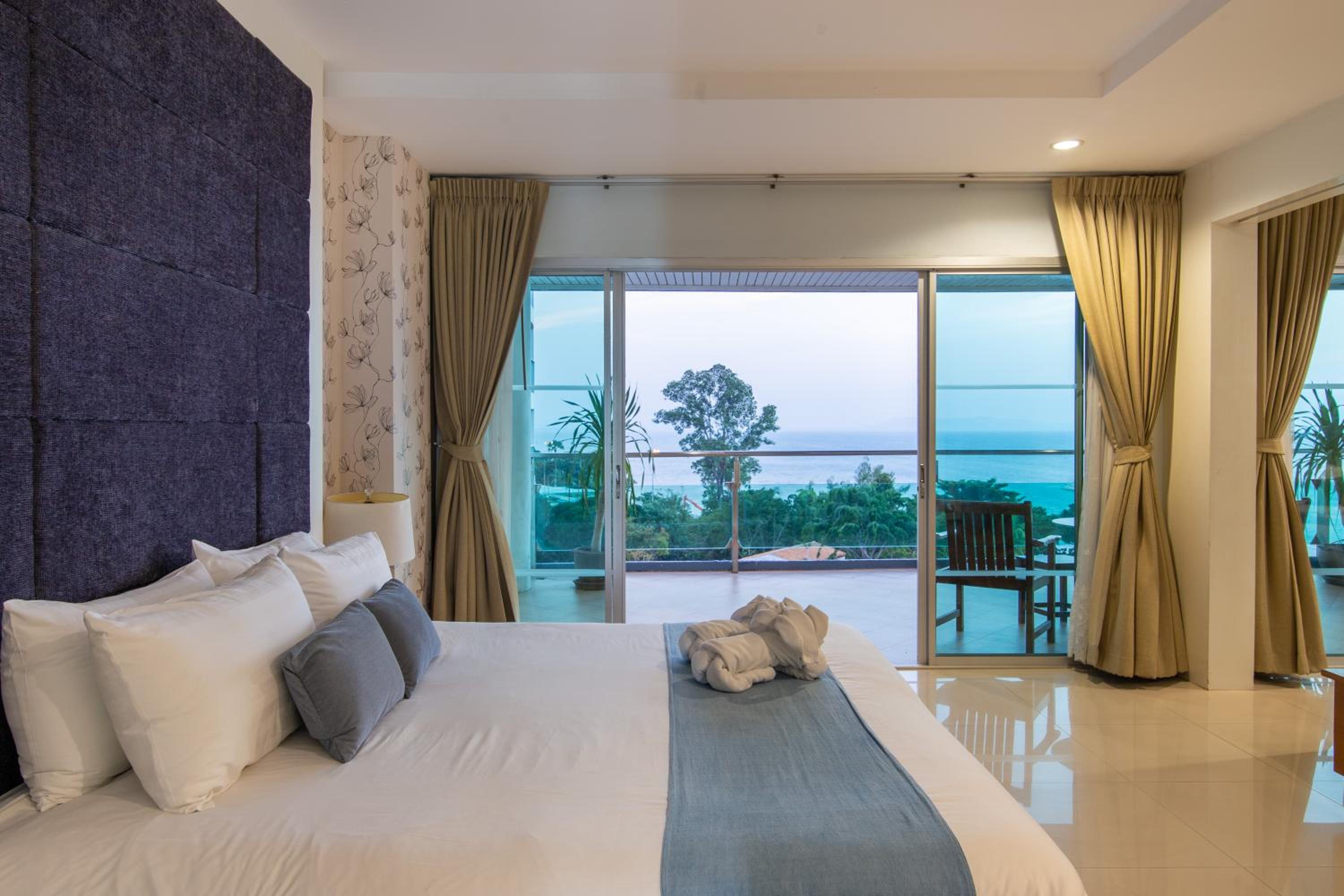 Family Suite with Sea View - Photo 2