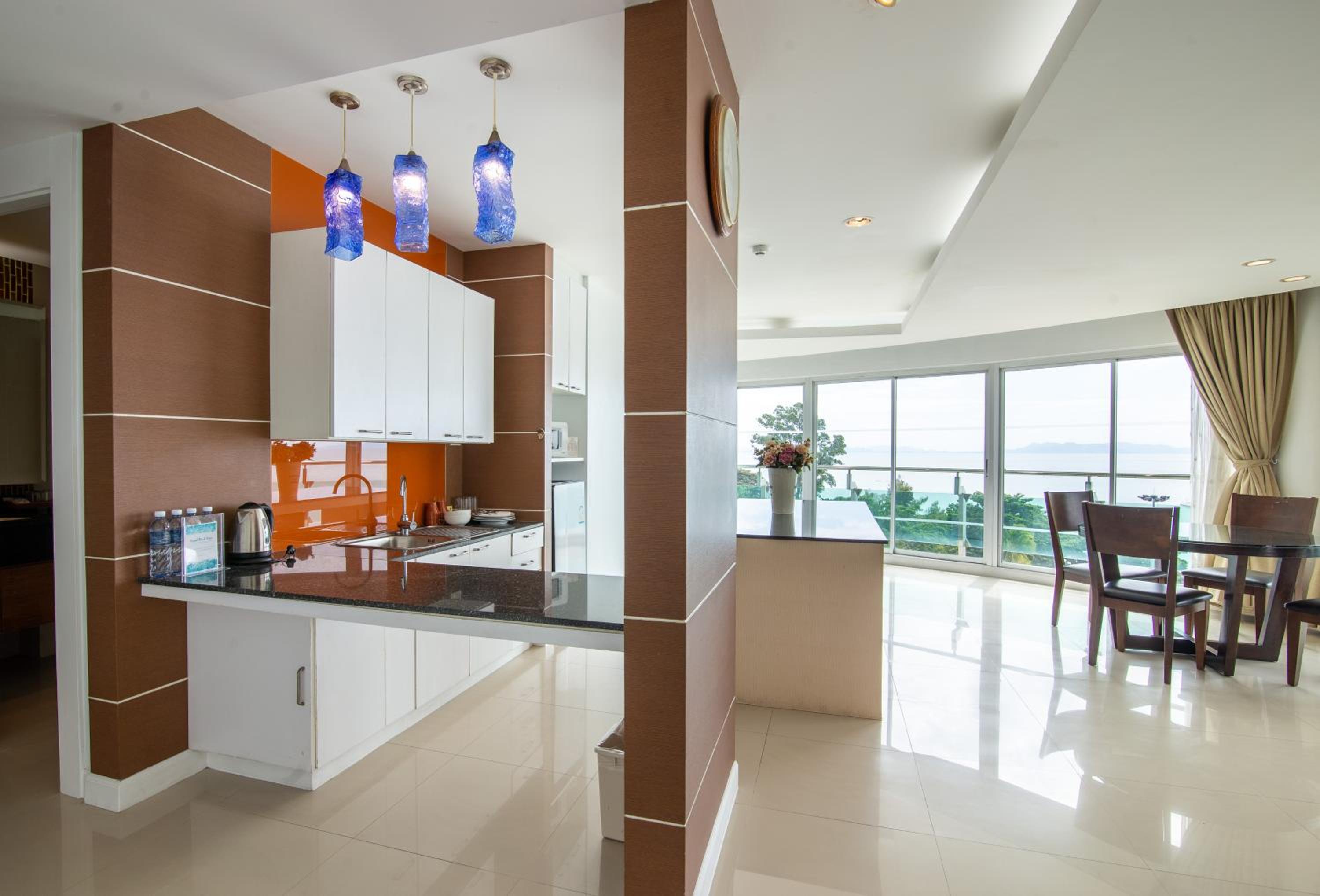 Two bedroom Panoramic Sea View - Photo 8