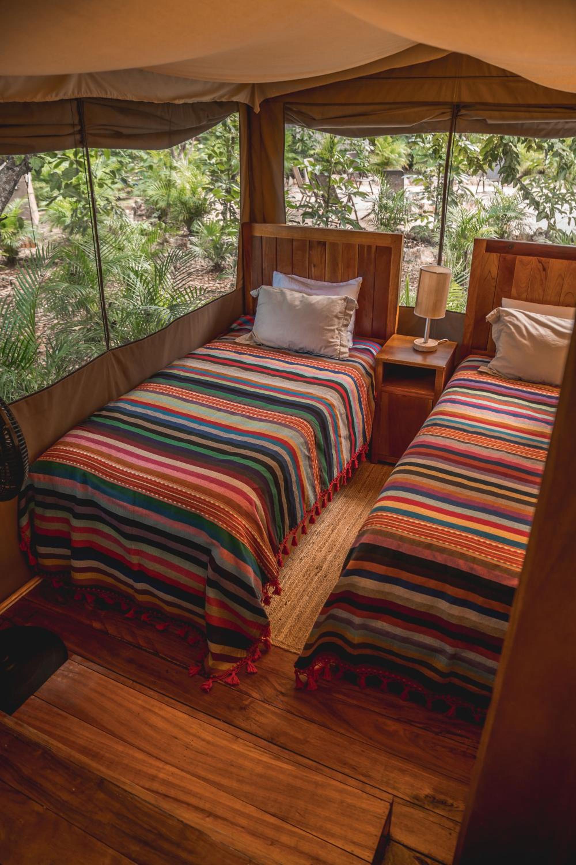 Tent - Photo 7