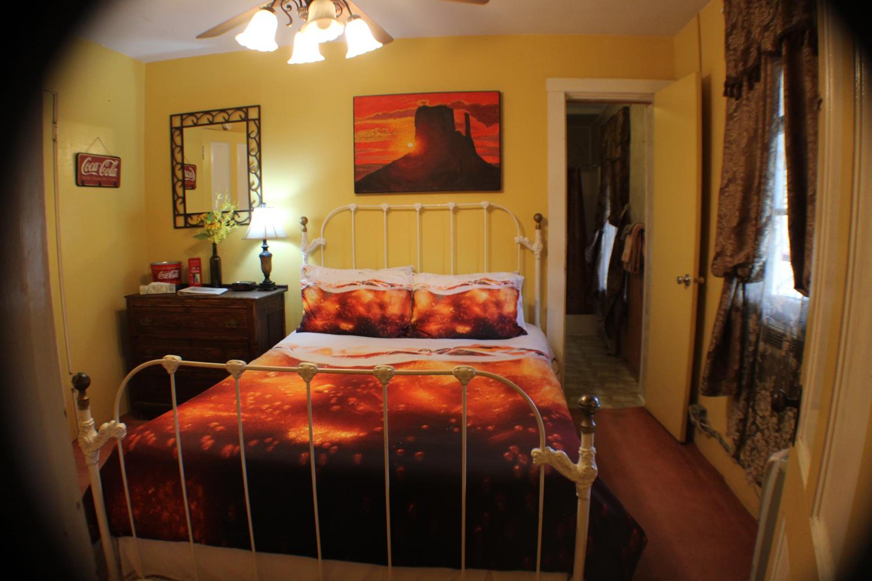 Basic Triple Room