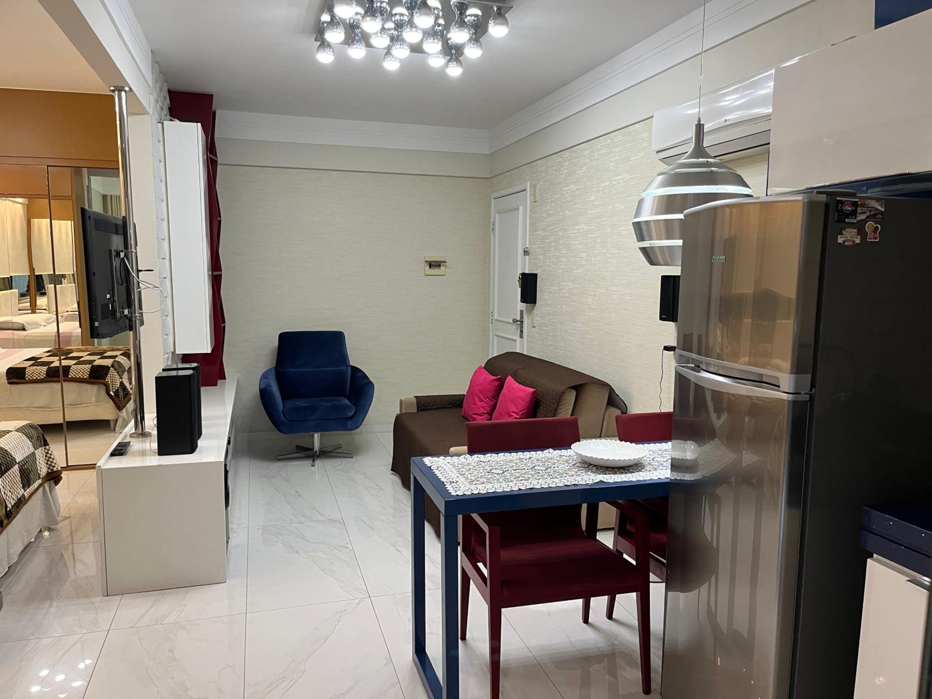 Apartment with Sea View - Photo 9