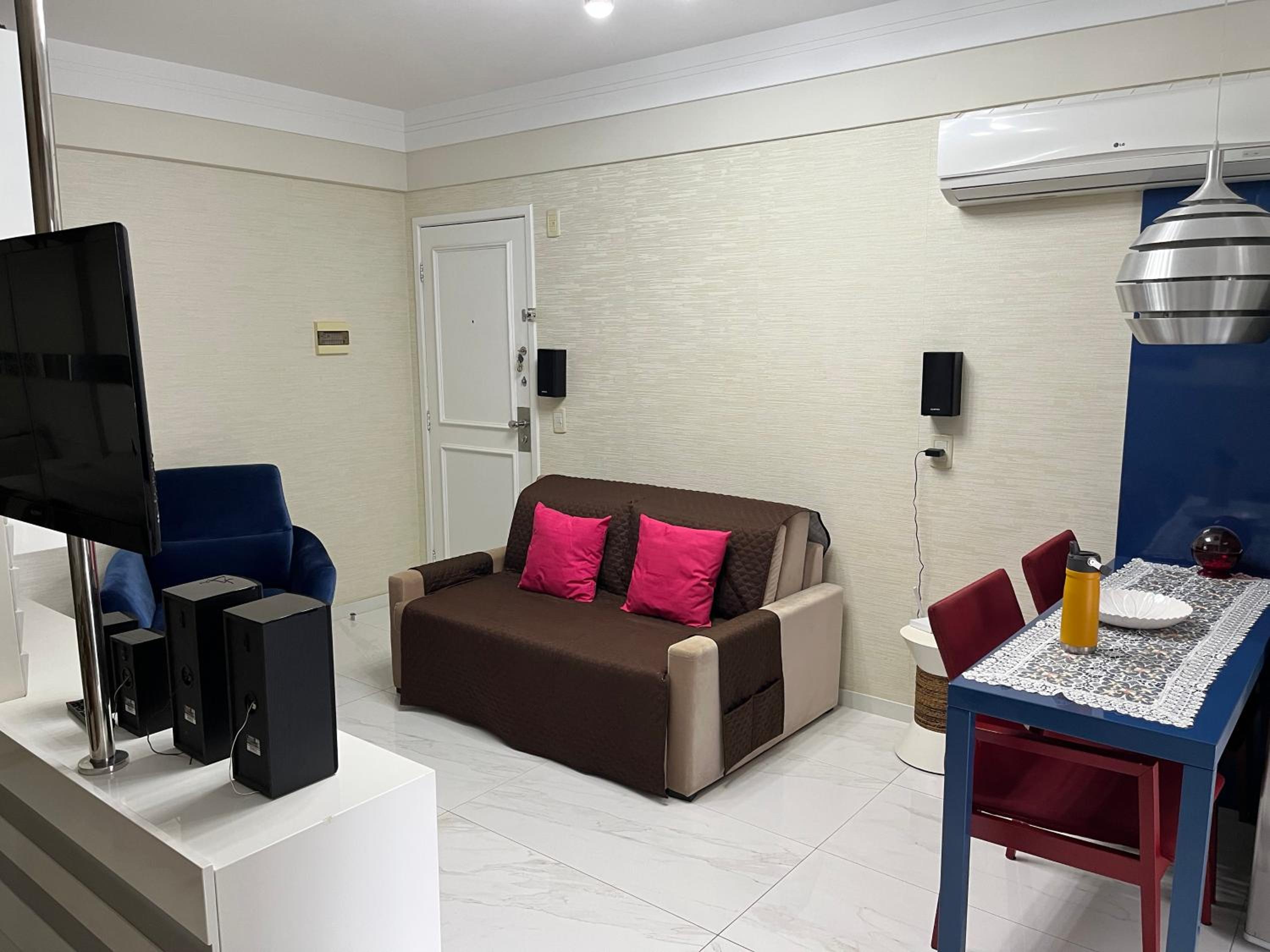 Apartment with Sea View - Photo 2