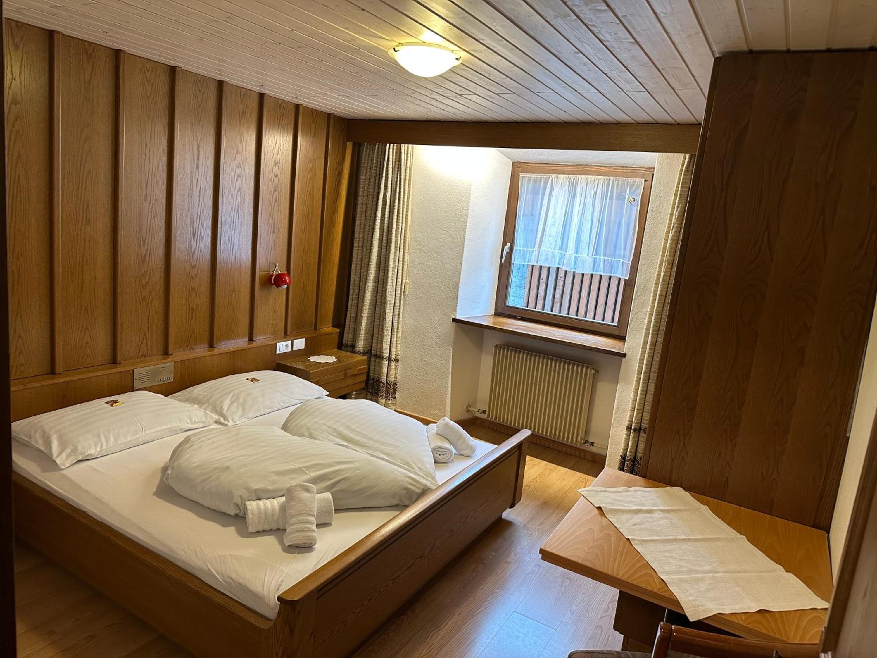 Apartment with Balcony - Photo 1