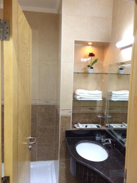 King Double Room photo 3
