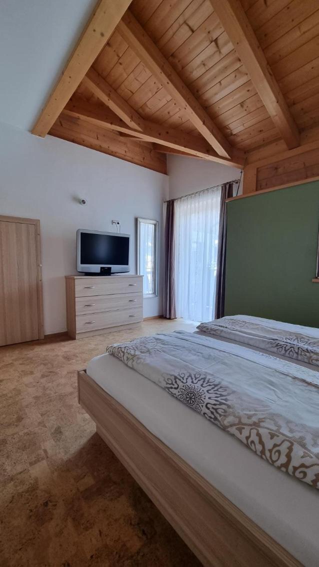 Apartment - Split Level