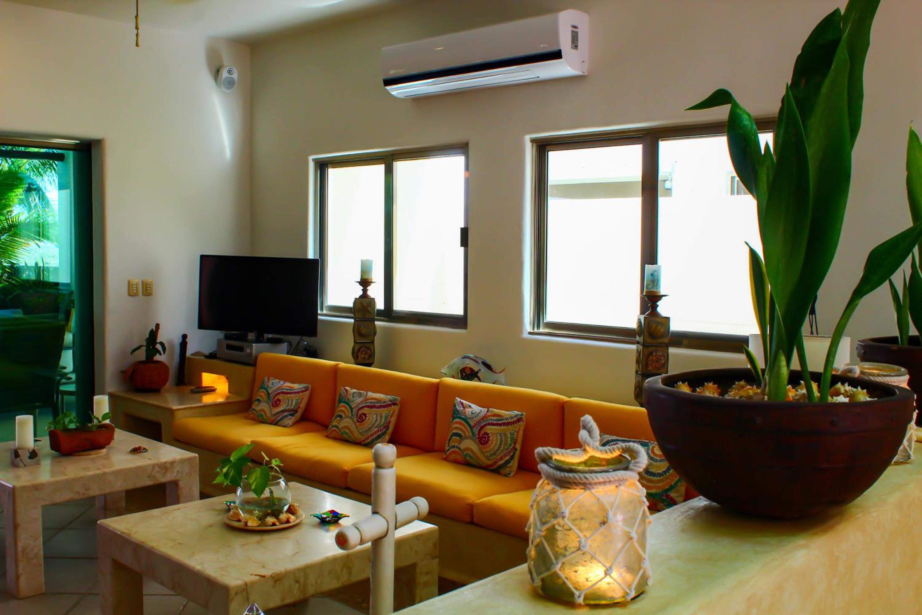 Four-Bedroom House photo 1