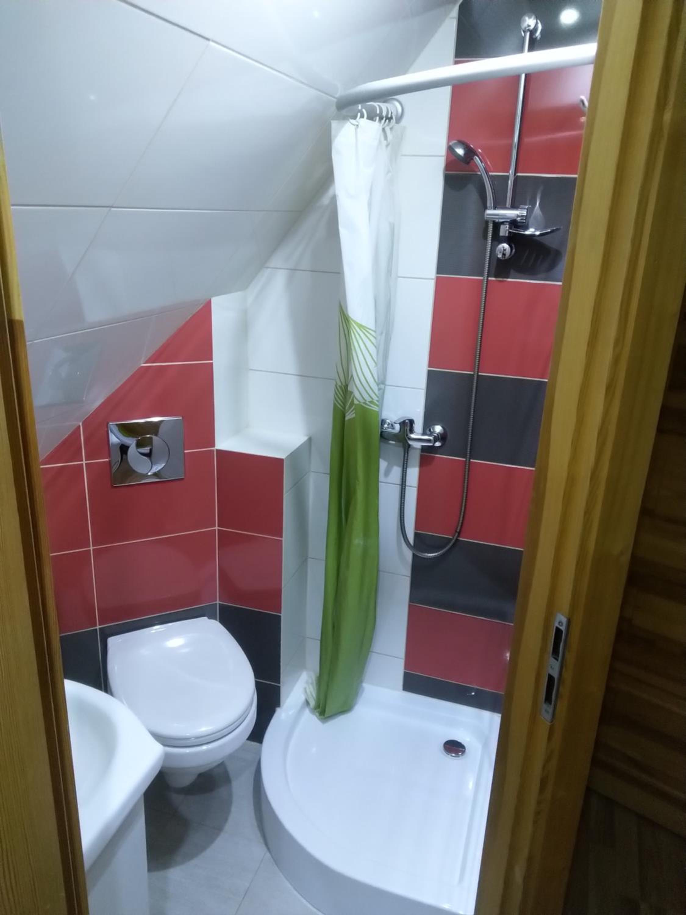Twin Room with Private Bathroom photo 2