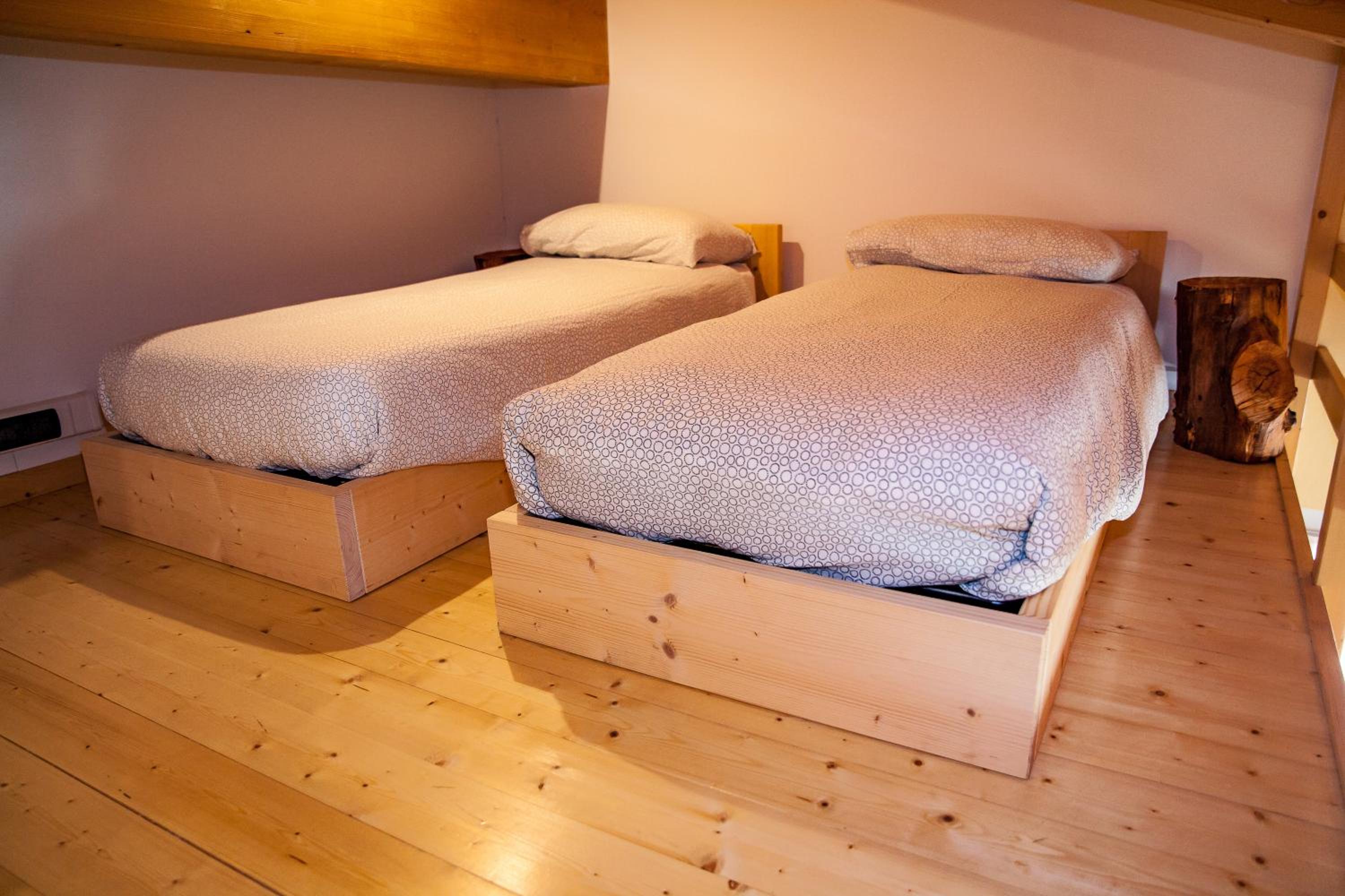 Apartment - Split Level - Photo 7