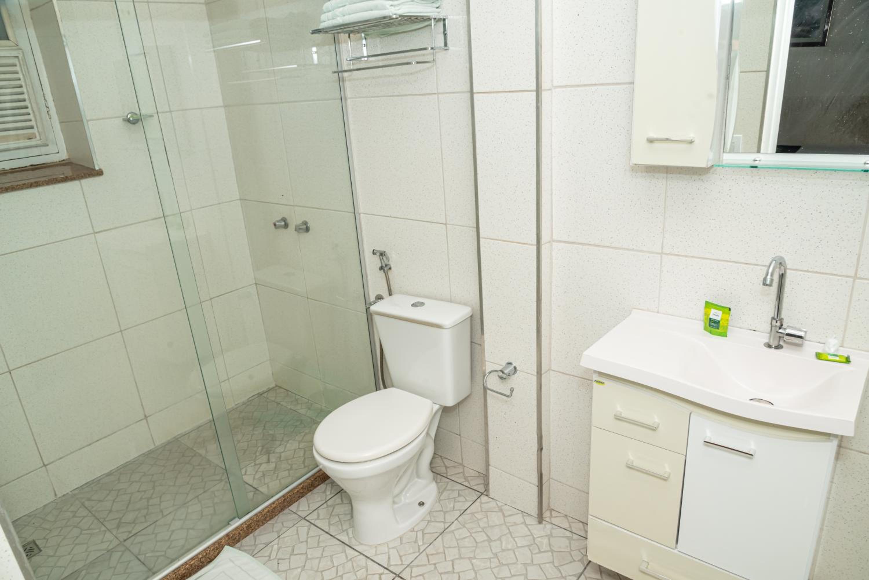 Standard Triple Room - Photo 4
