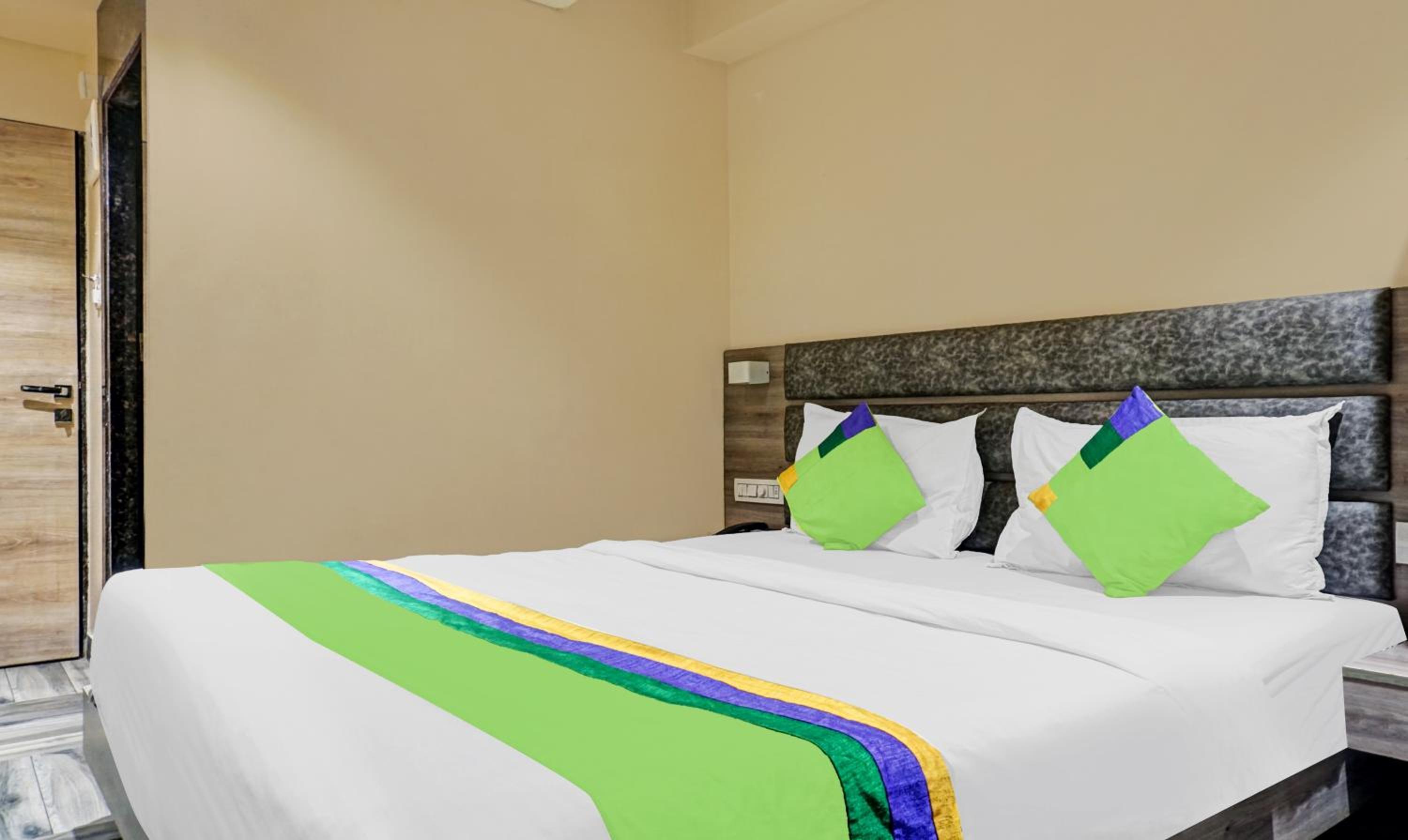 Economy Double Room - Photo 1
