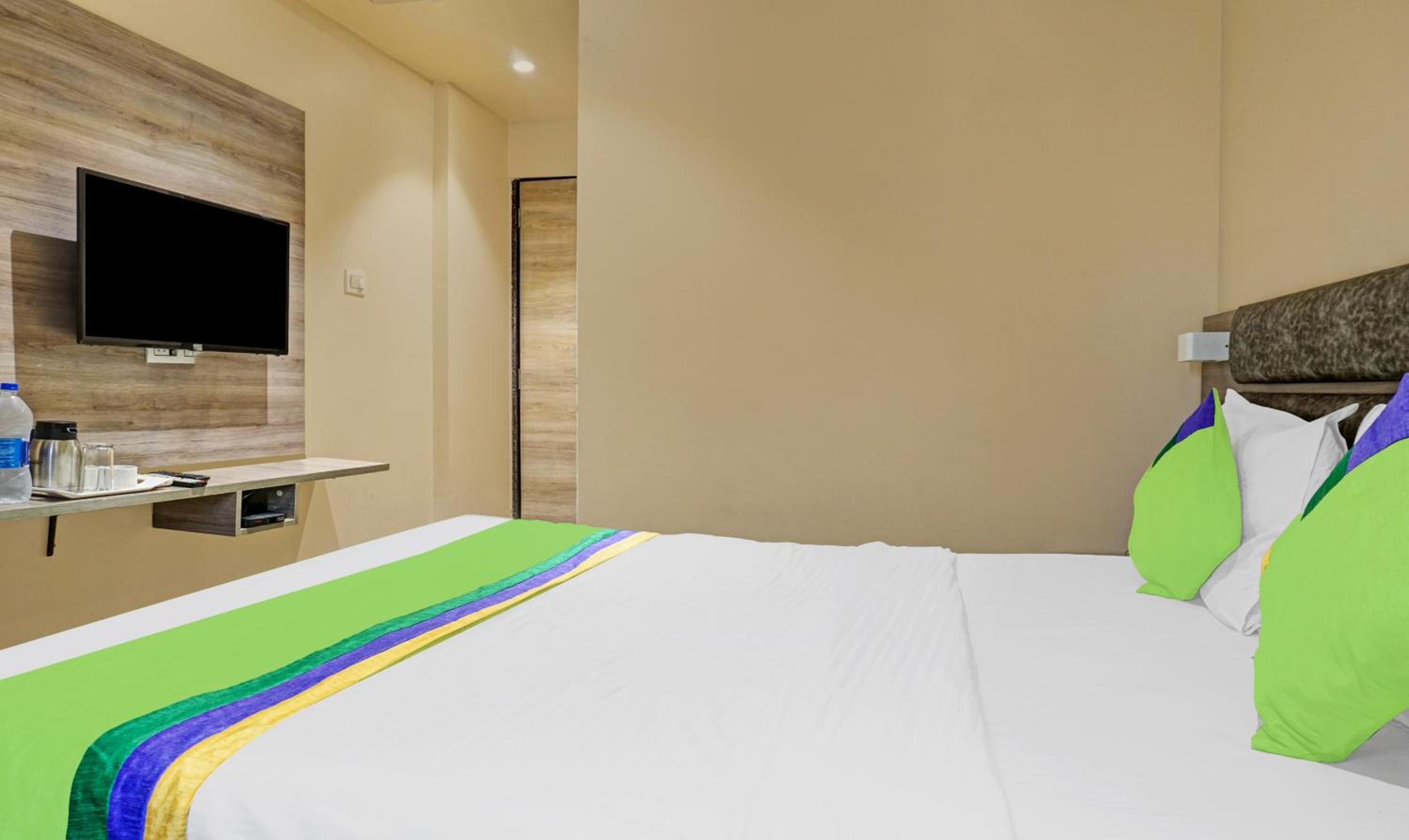 Economy Double Room - Photo 4