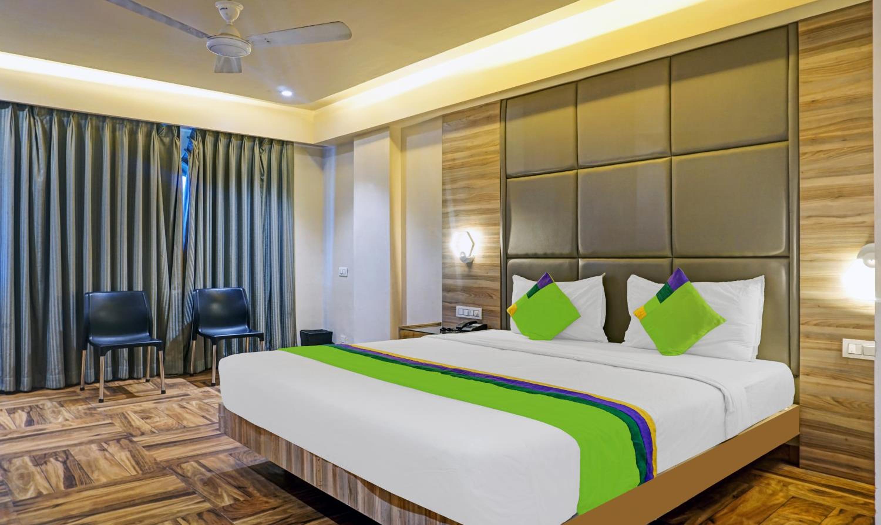 Deluxe Double Room - Photo 1