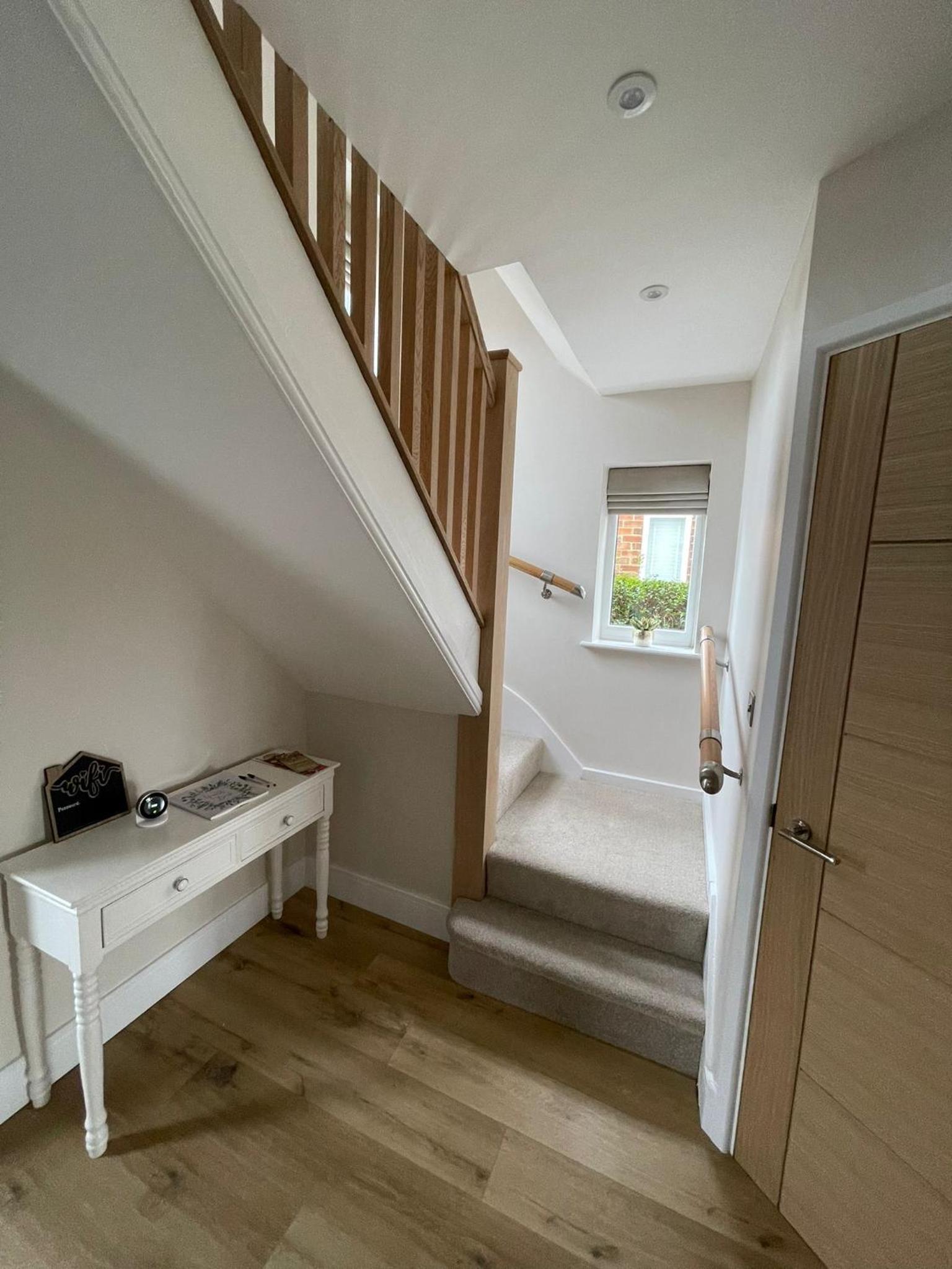 Three-Bedroom House photo 2