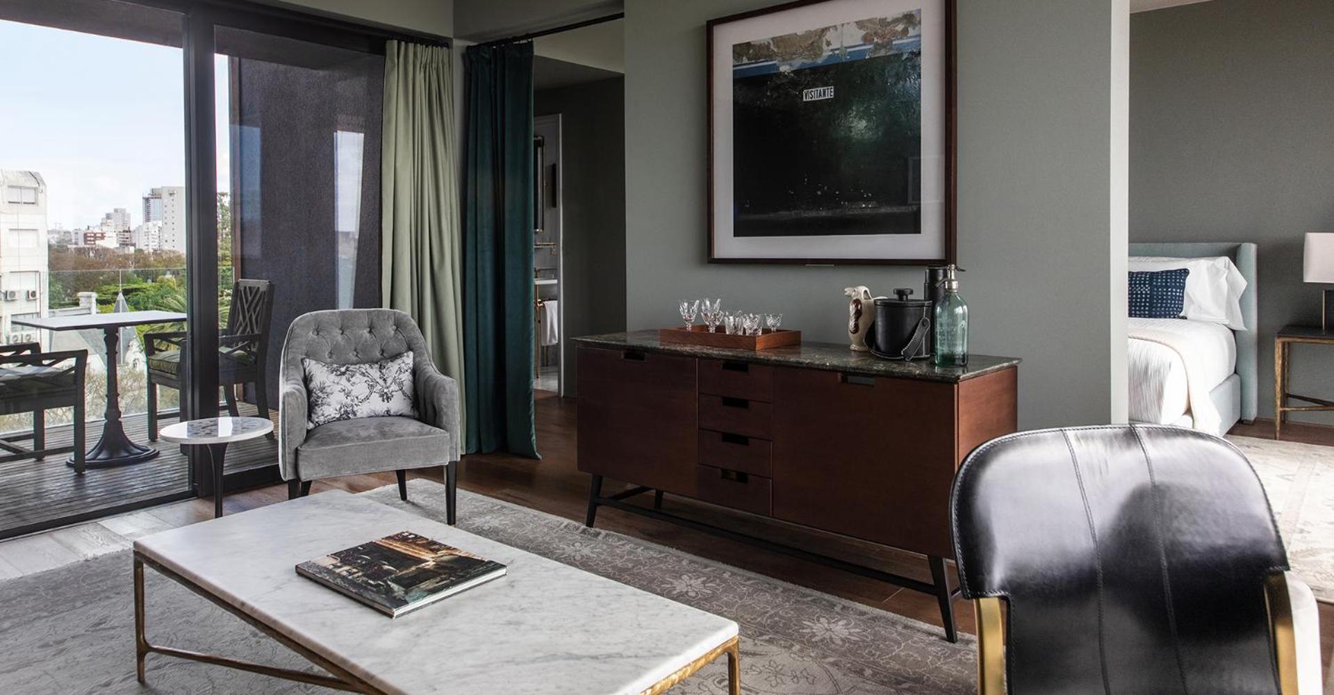 Suite - Photo 9