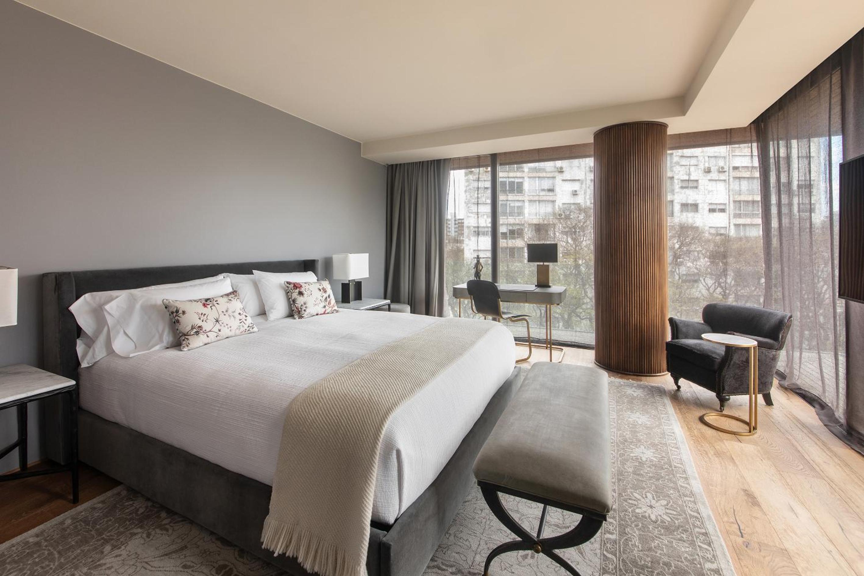 Deluxe Room - Photo 2