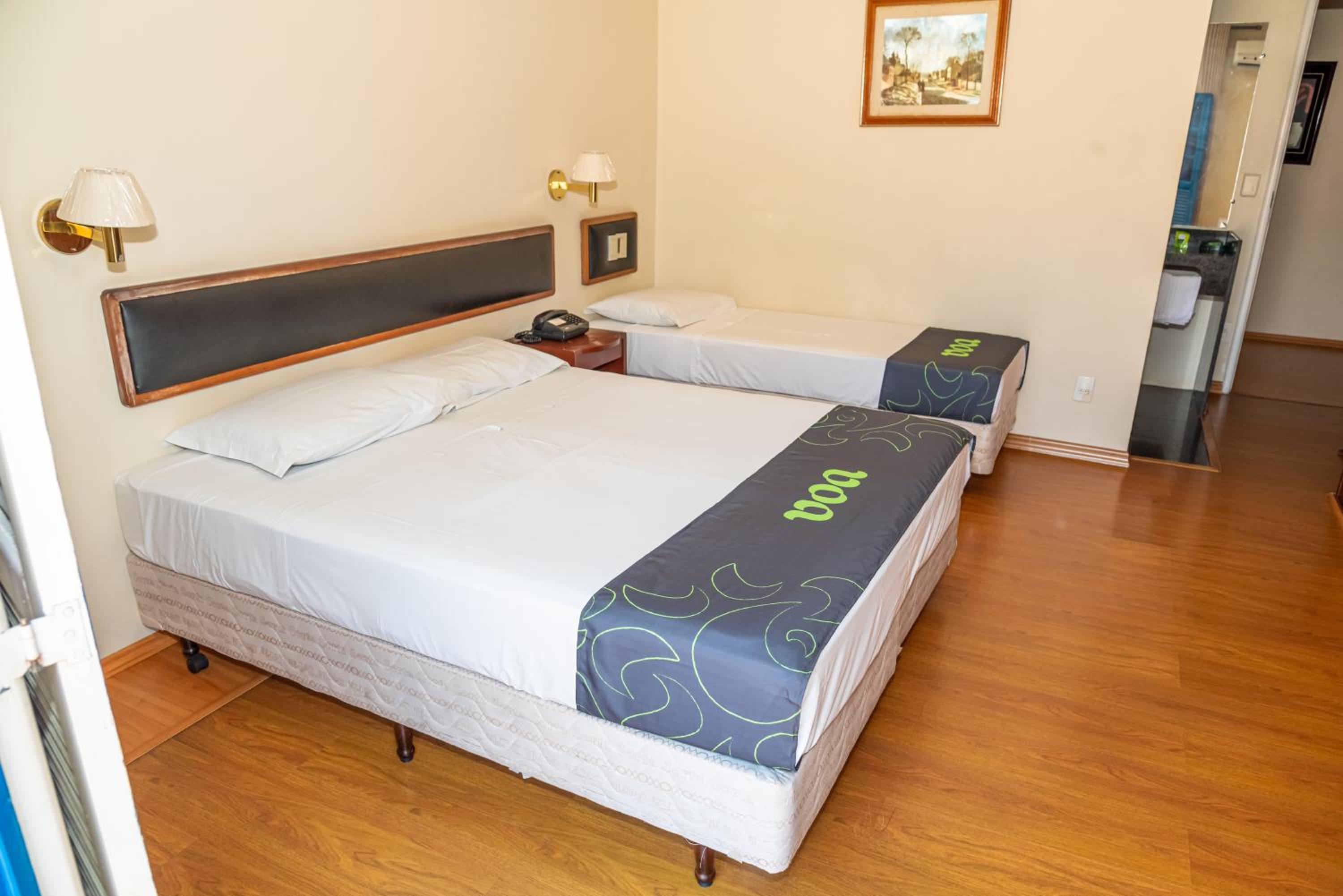 Deluxe Triple Room photo 2