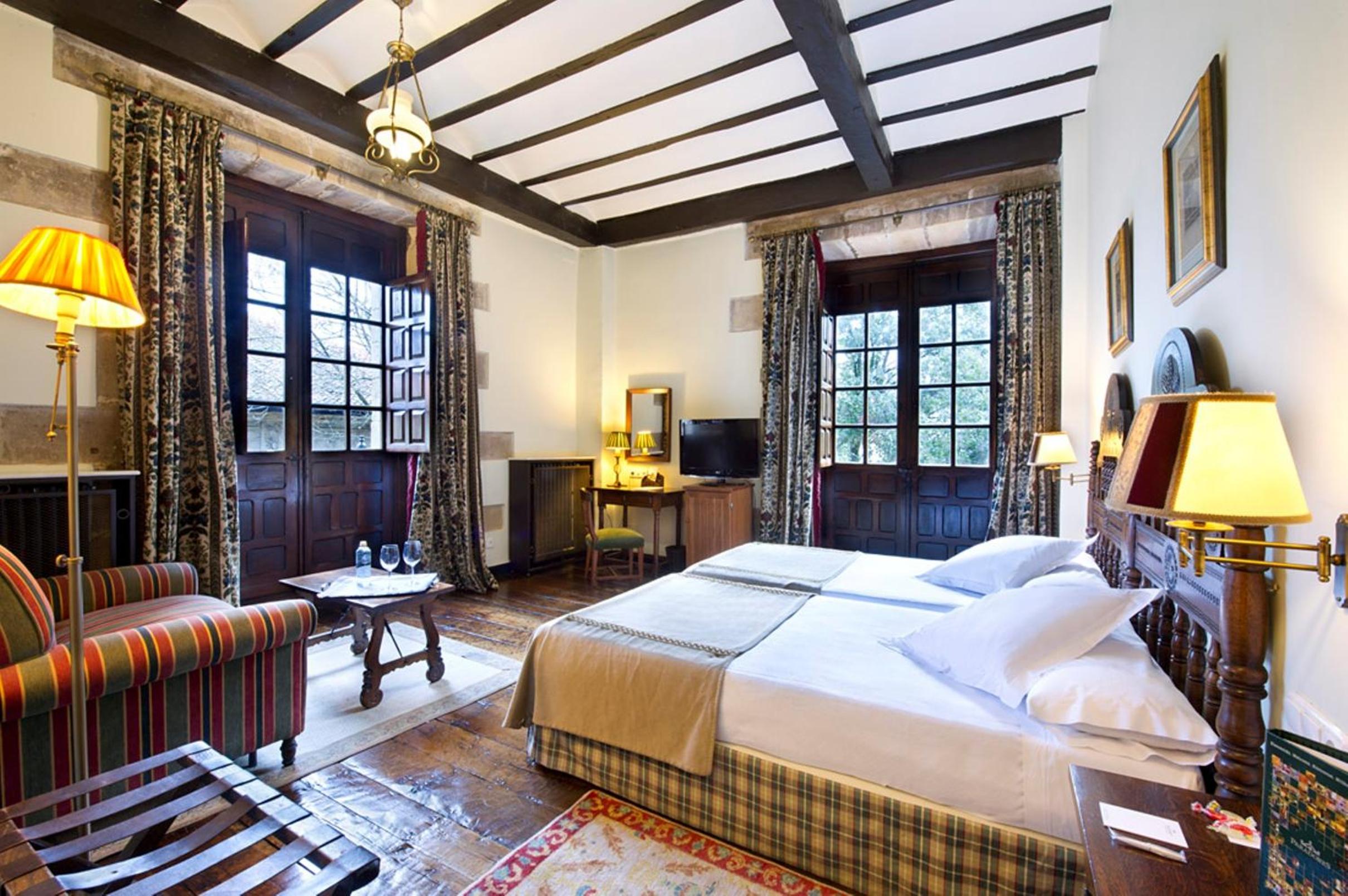 Standard Room (3 Adults) - Photo 3