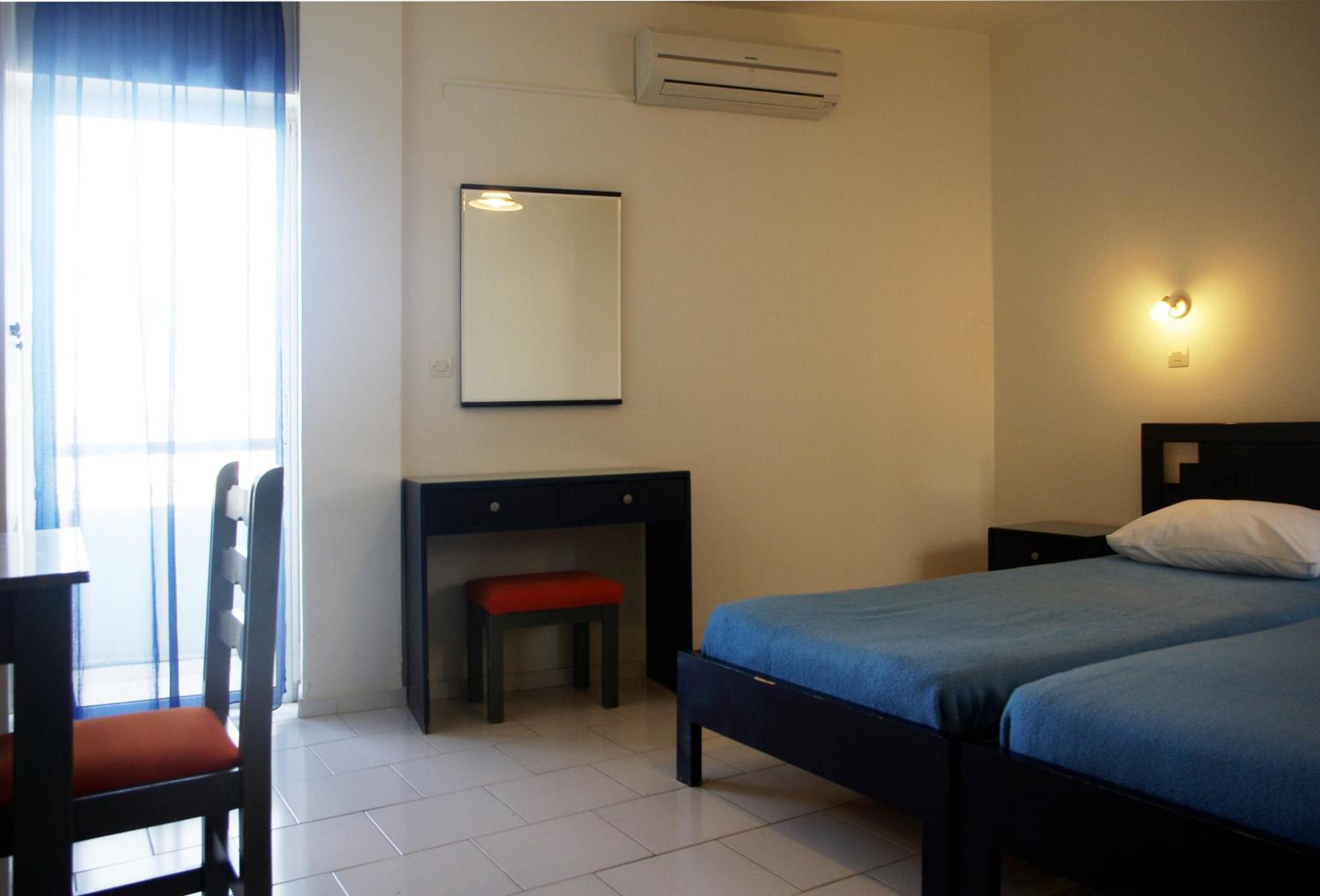 Economy Studio (2 Adults)