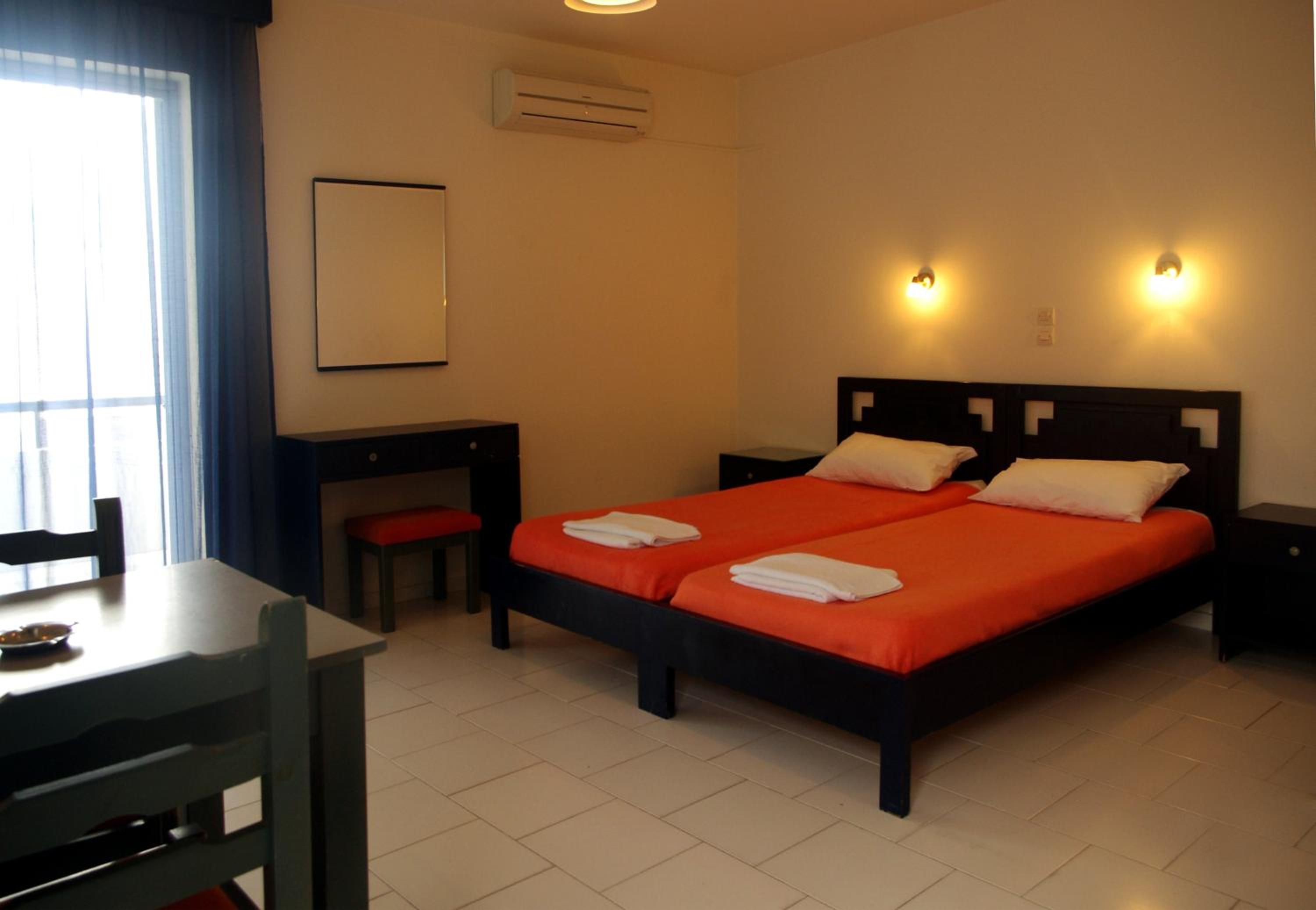 Studio with Side Sea View (2 Adults)