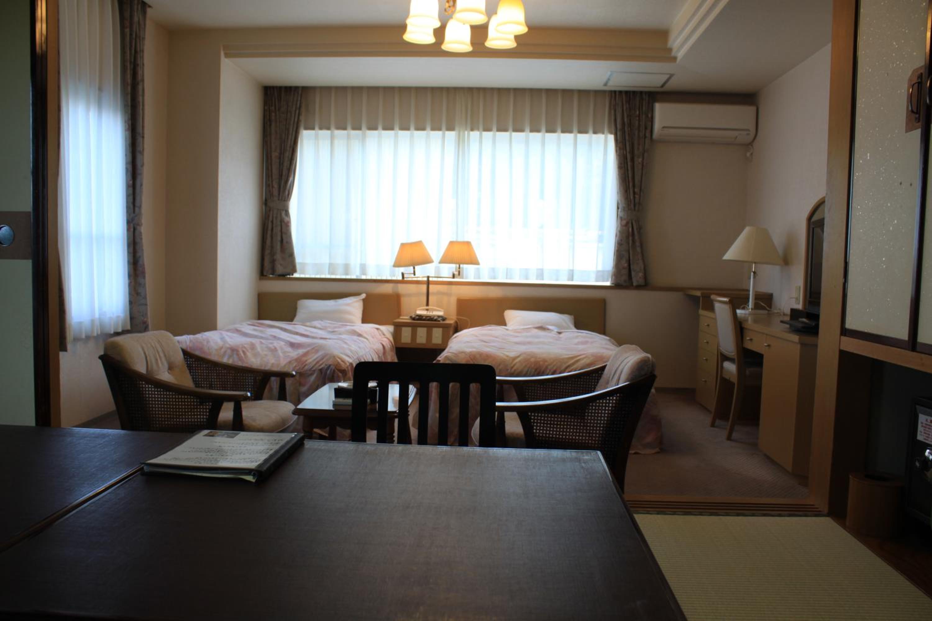 Twin Room With Tatami Area photo 2
