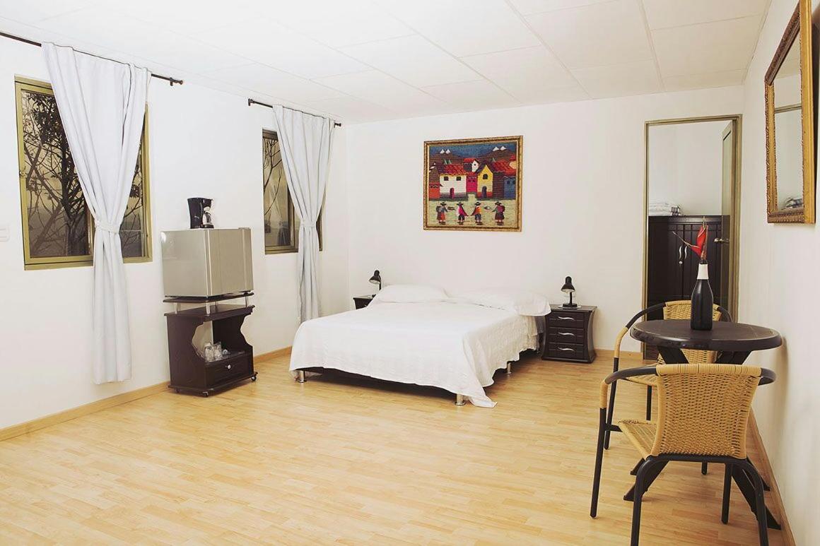 Deluxe Double or Twin Room with Mountain View photo 1