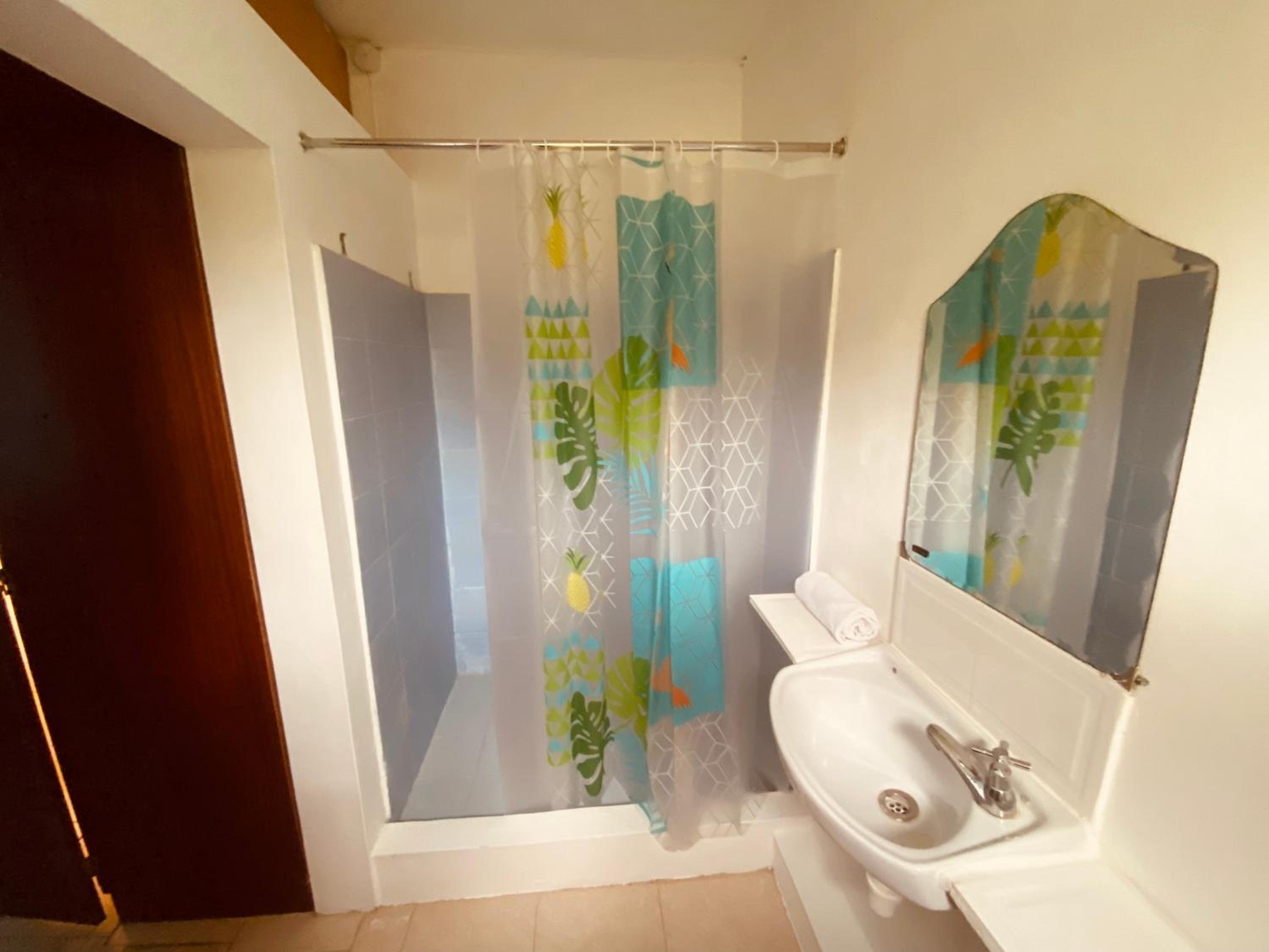 Two-Bedroom Apartment - Photo 4