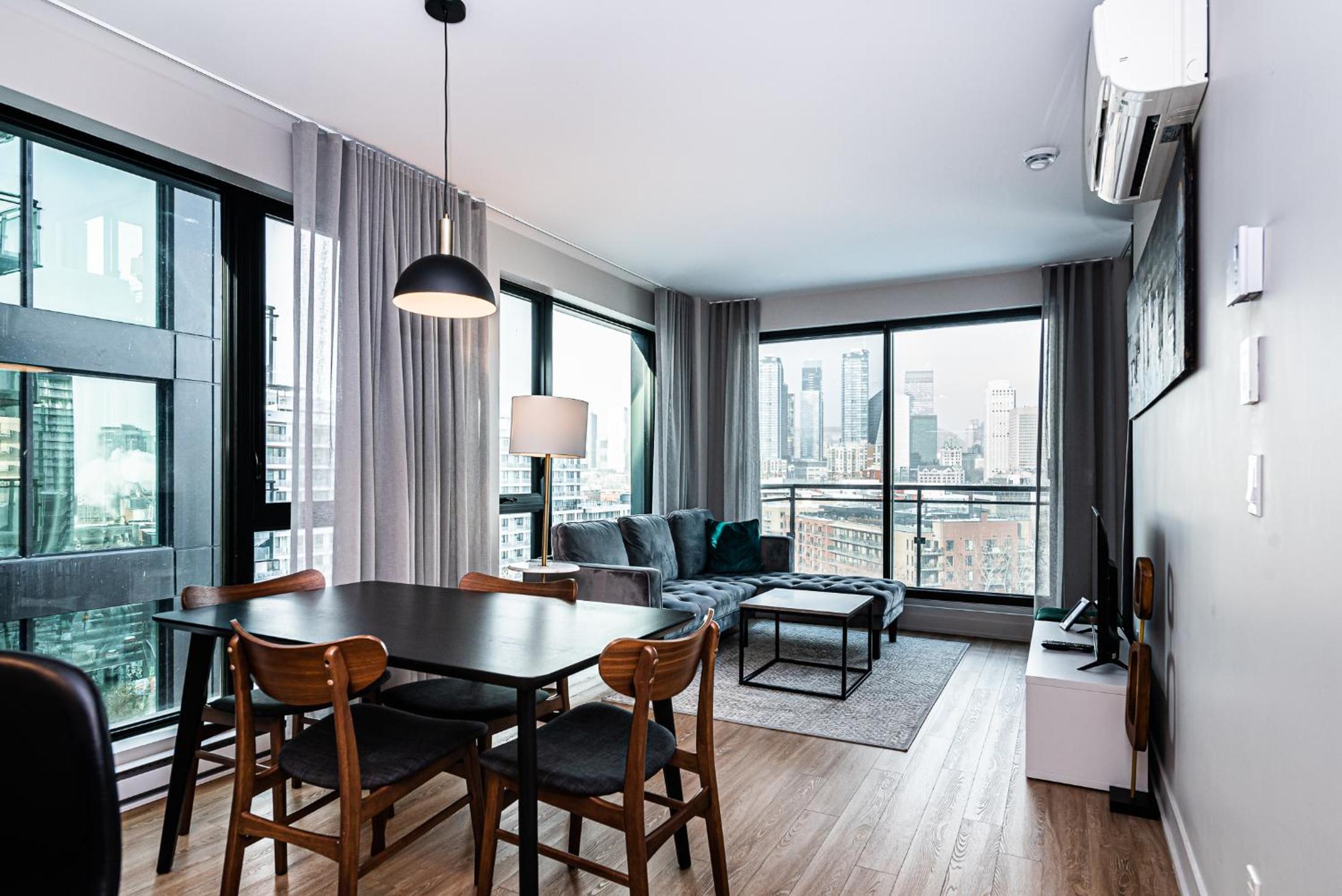 Premium - City View - Photo 18