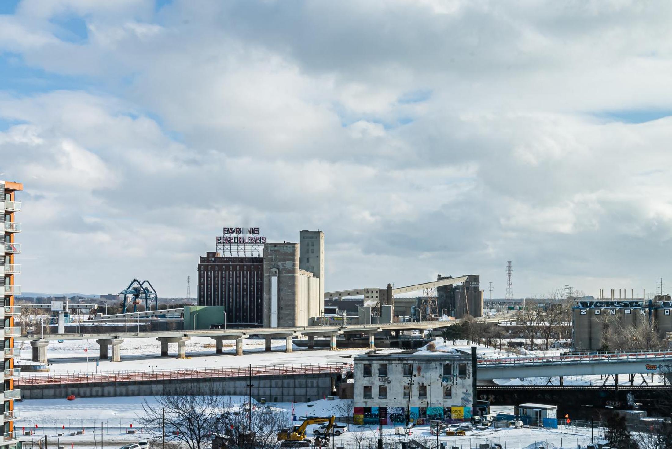 Premium Plus - City View - Photo 25