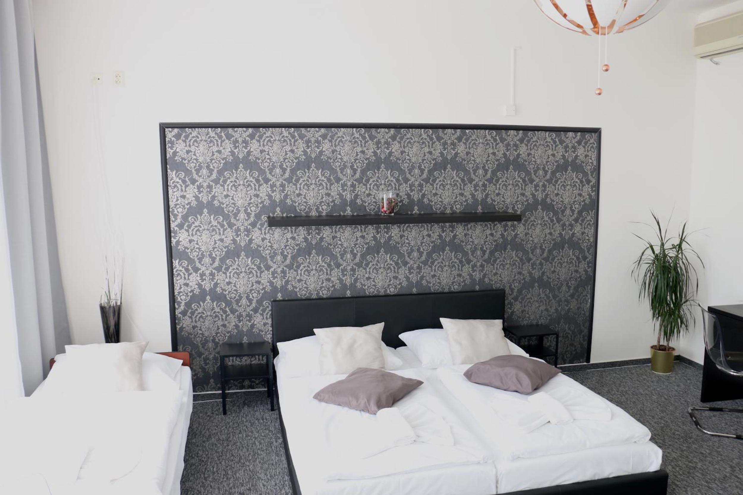 Quadruple Room photo 2