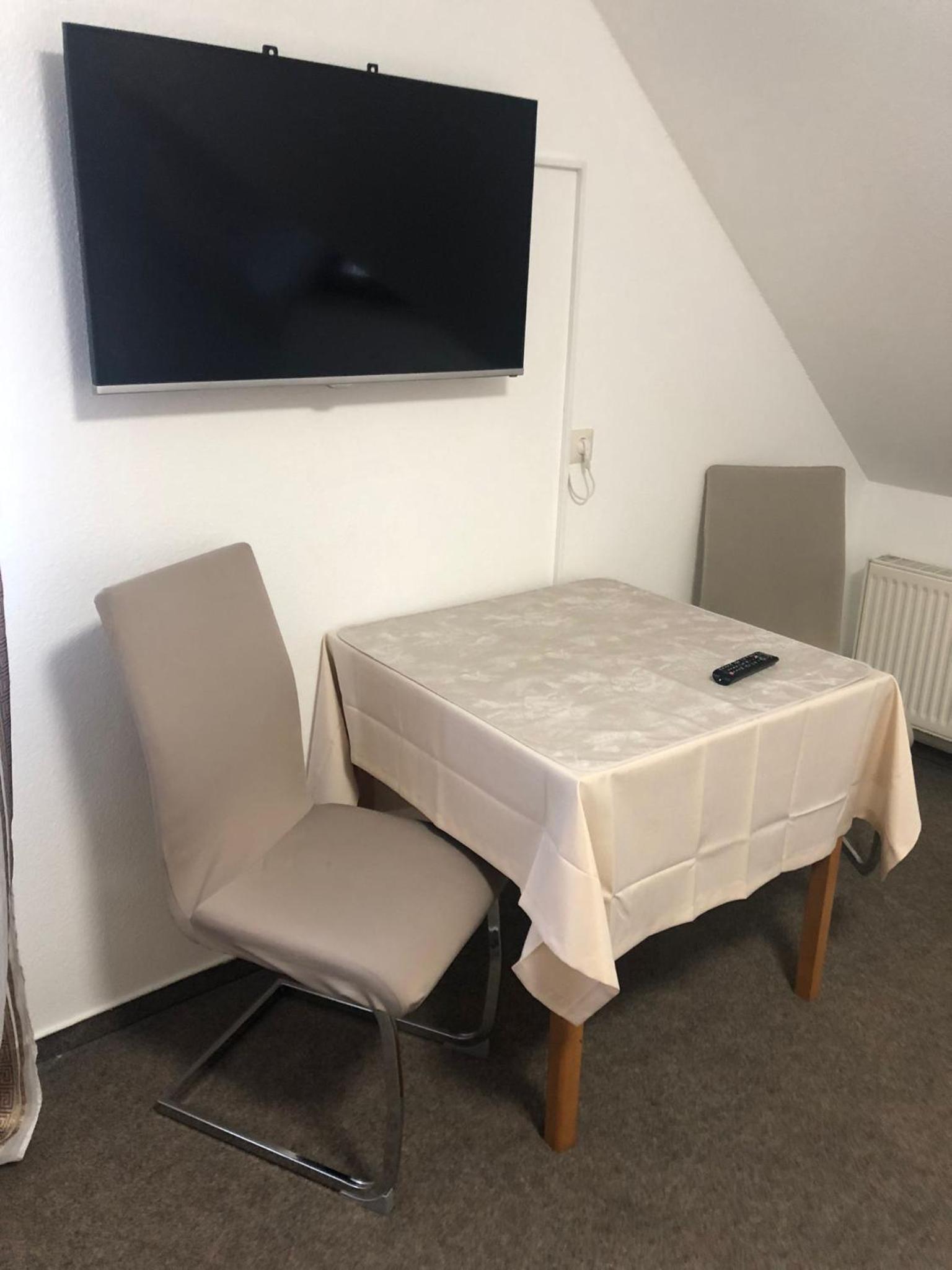 Double Room - Photo 6