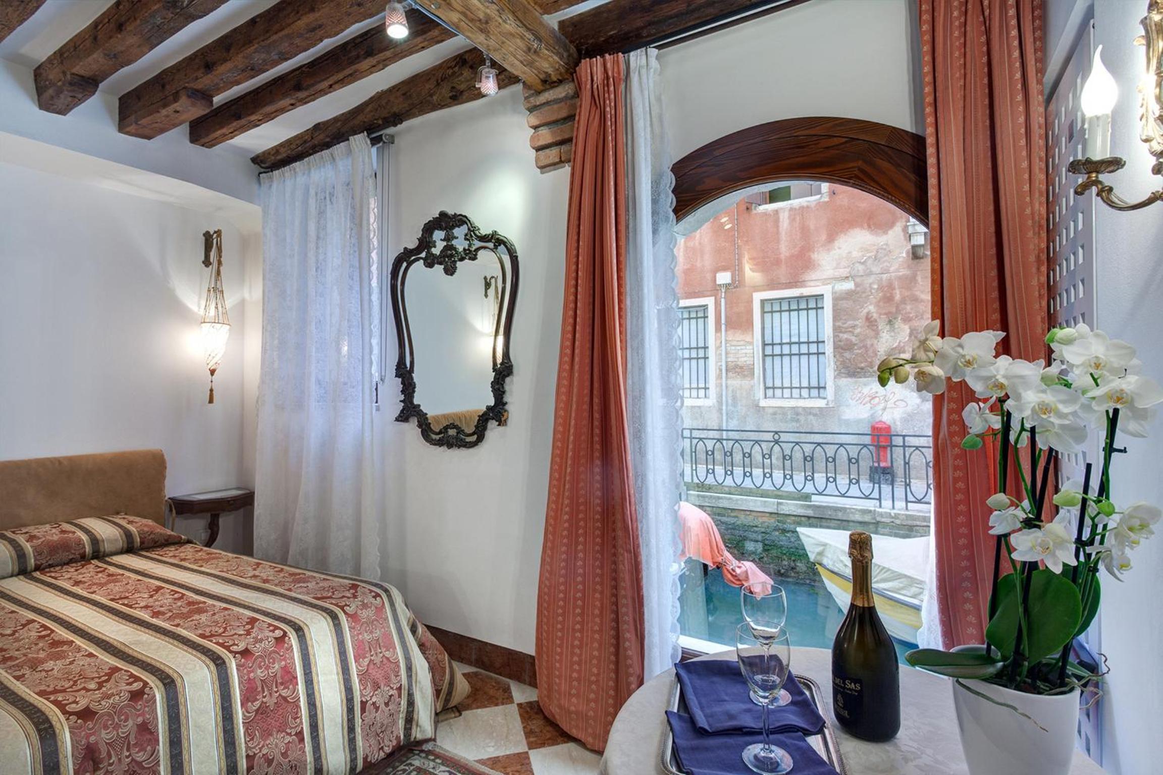 One-Bedroom Apartment - Corte Vecchia 497A photo 1