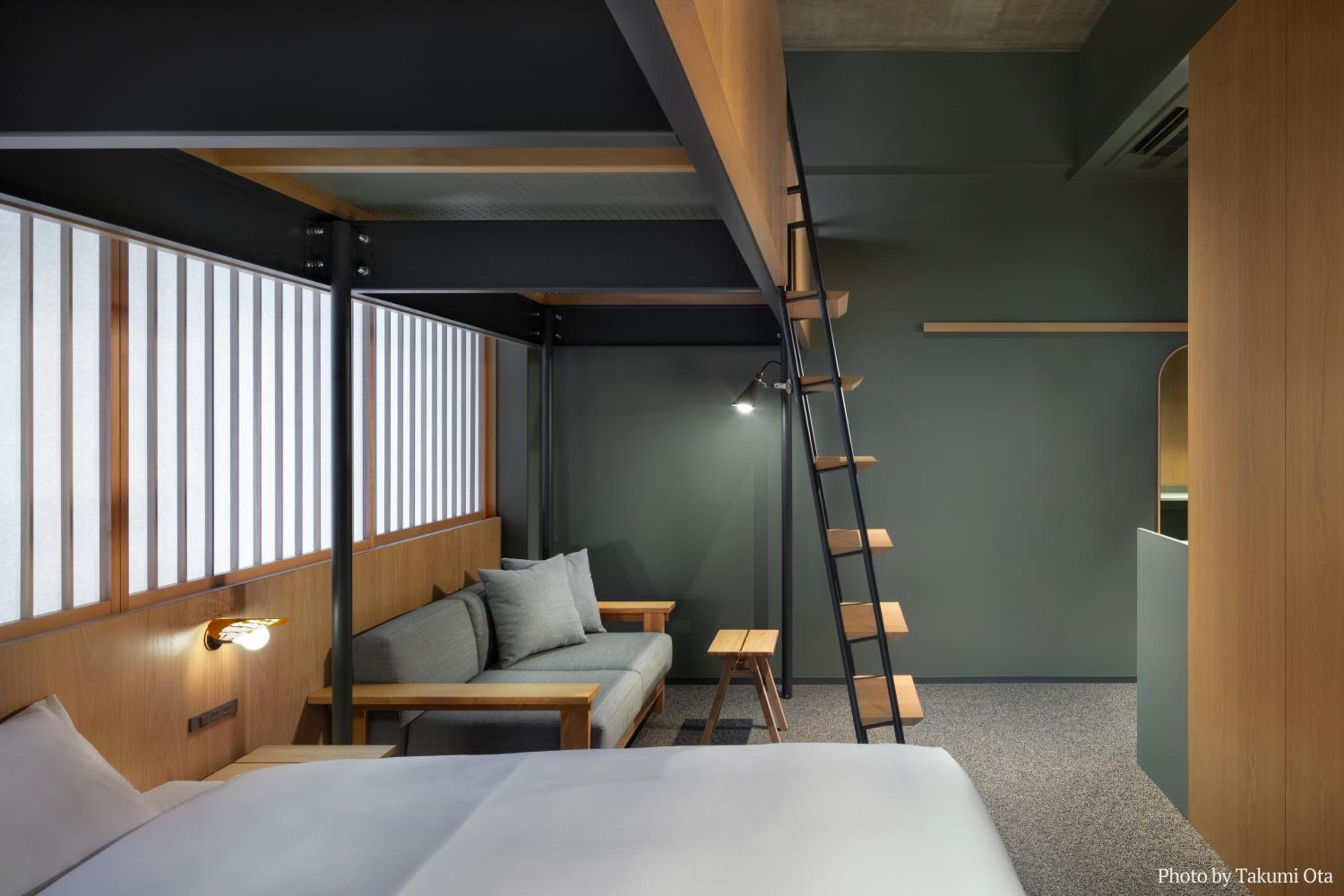 Moderate Loft - Photo 1