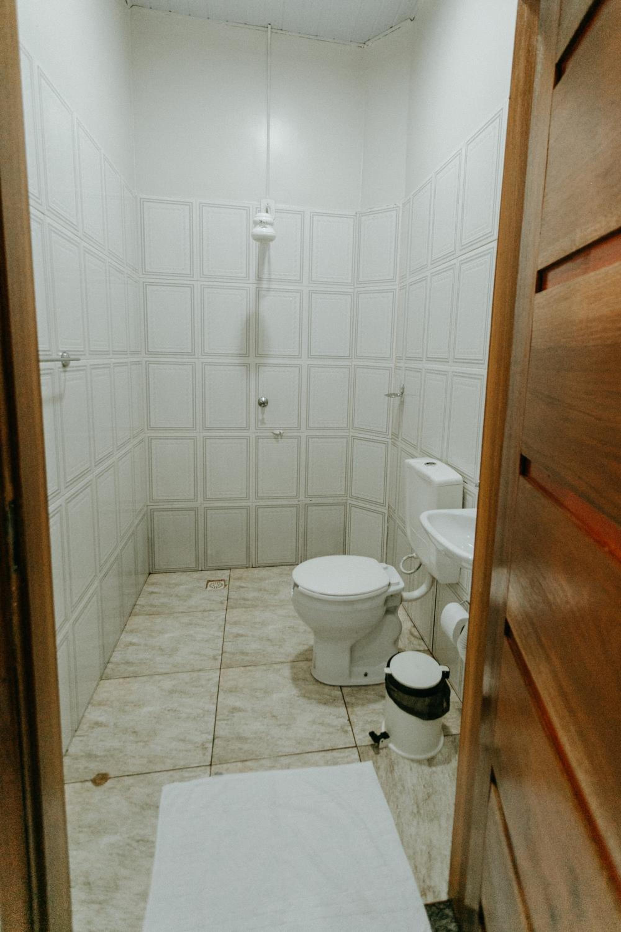 Double Room - Photo 6
