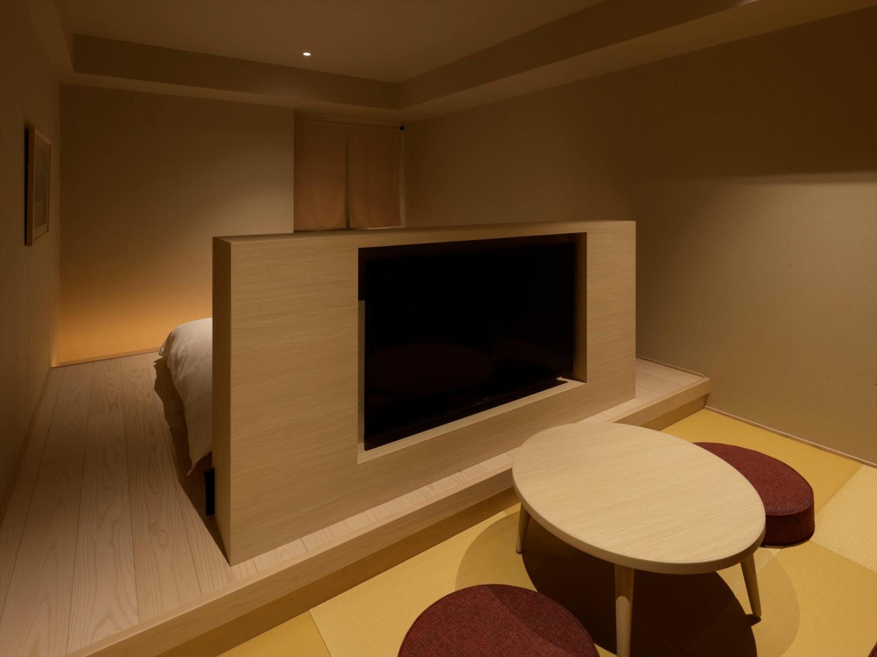 Japanese-Style King Room - Photo 10