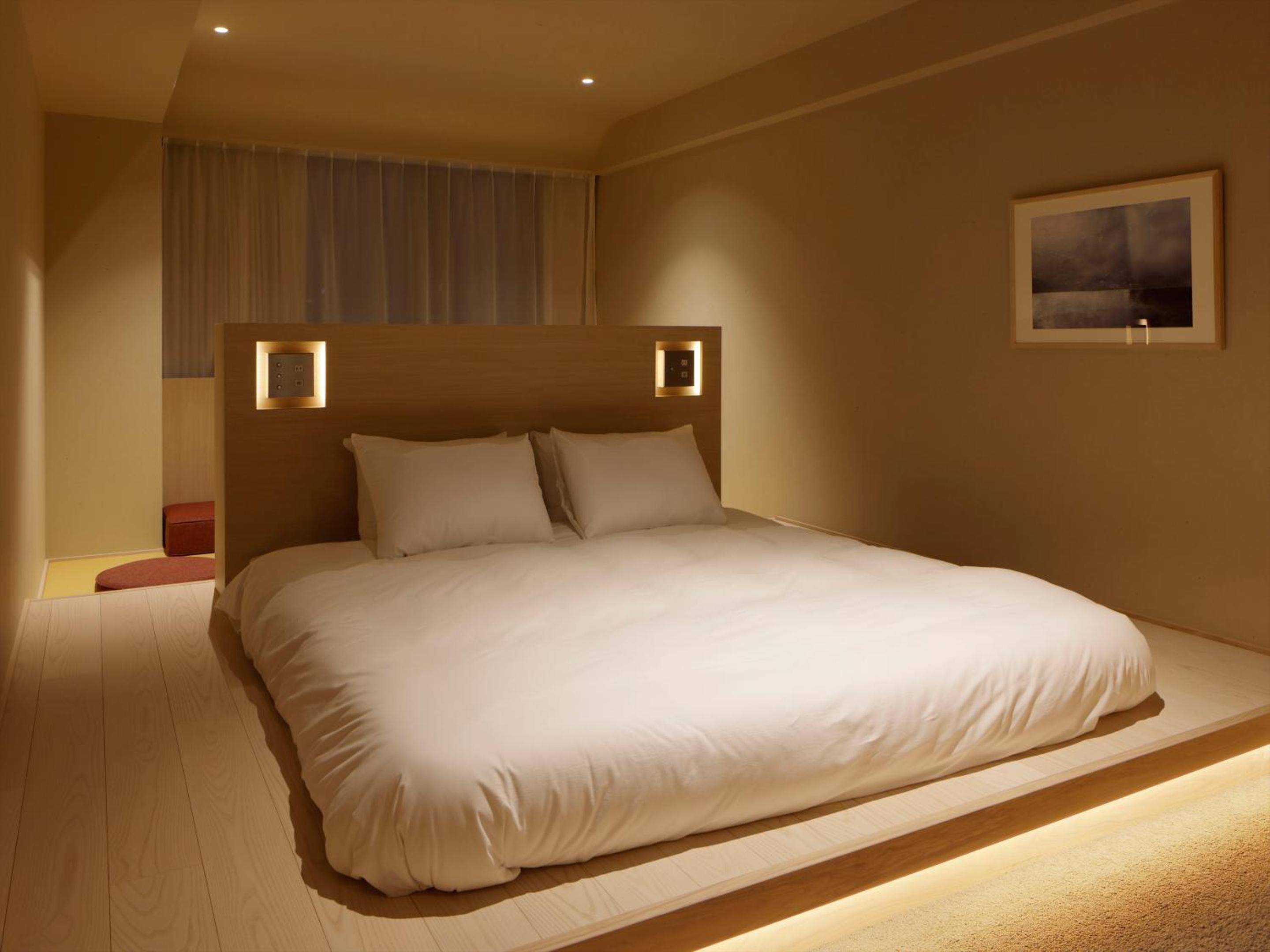 Japanese-Style King Room - Photo 12