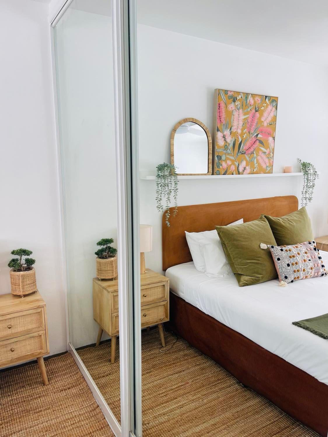 One-Bedroom Apartment with Beach View - Photo 28