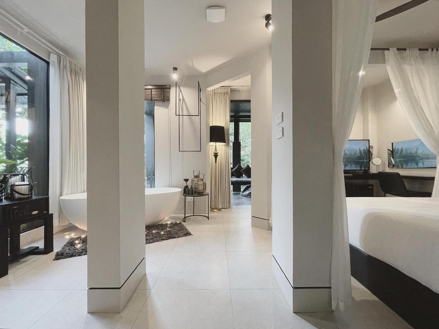 Quarto King Deluxe - Acesso à Piscina