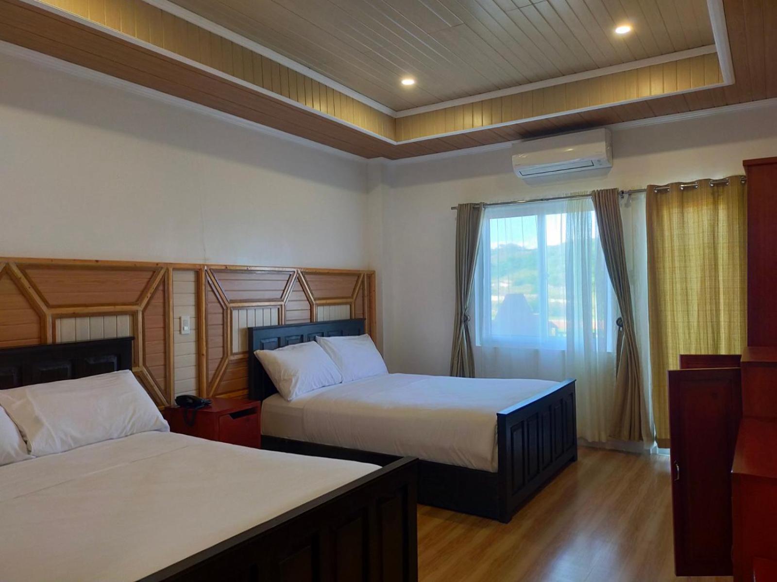 Deluxe Double or Twin Room with Pool View photo 1