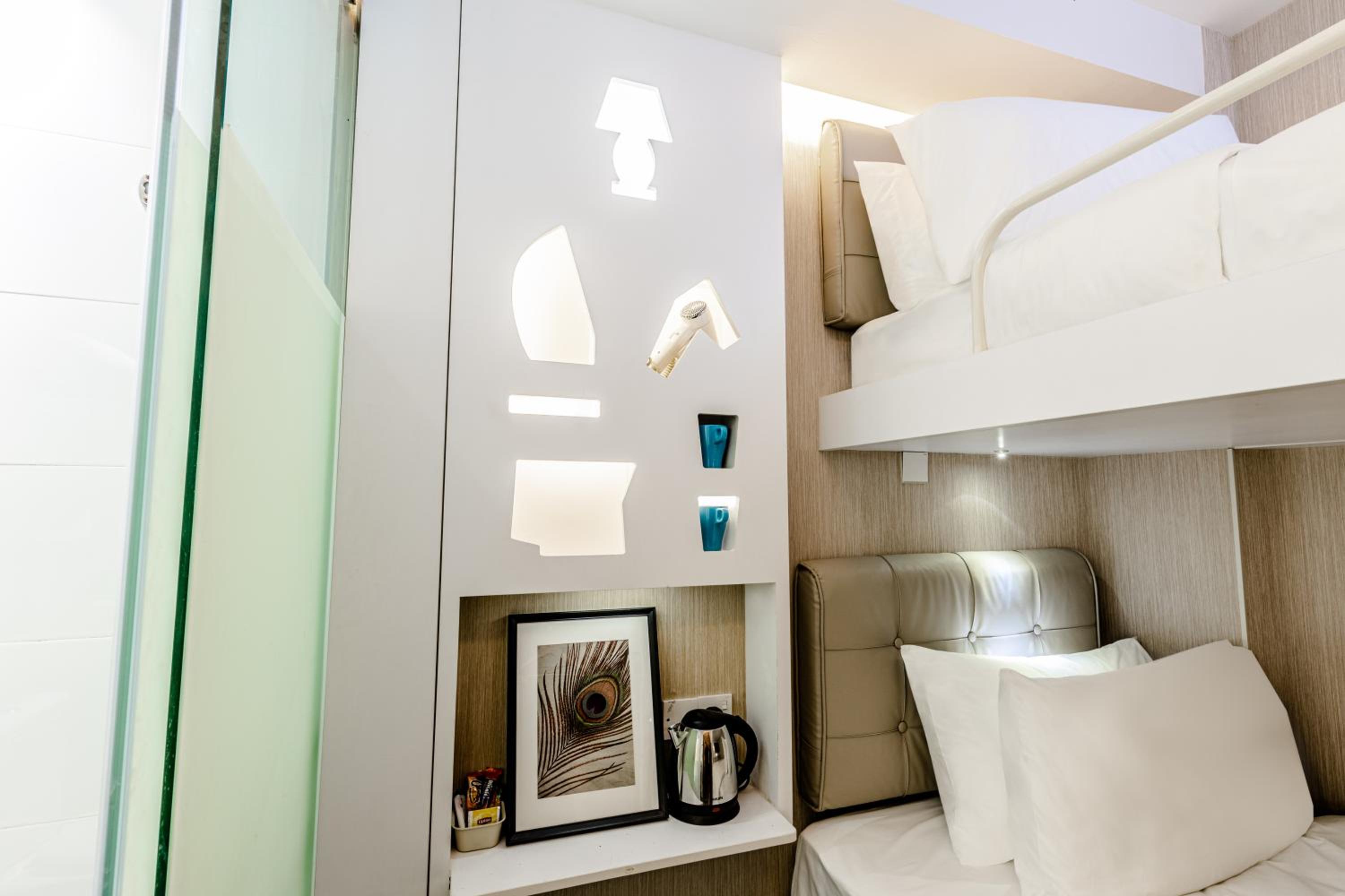 Standard Twin Room (No Window) photo 3